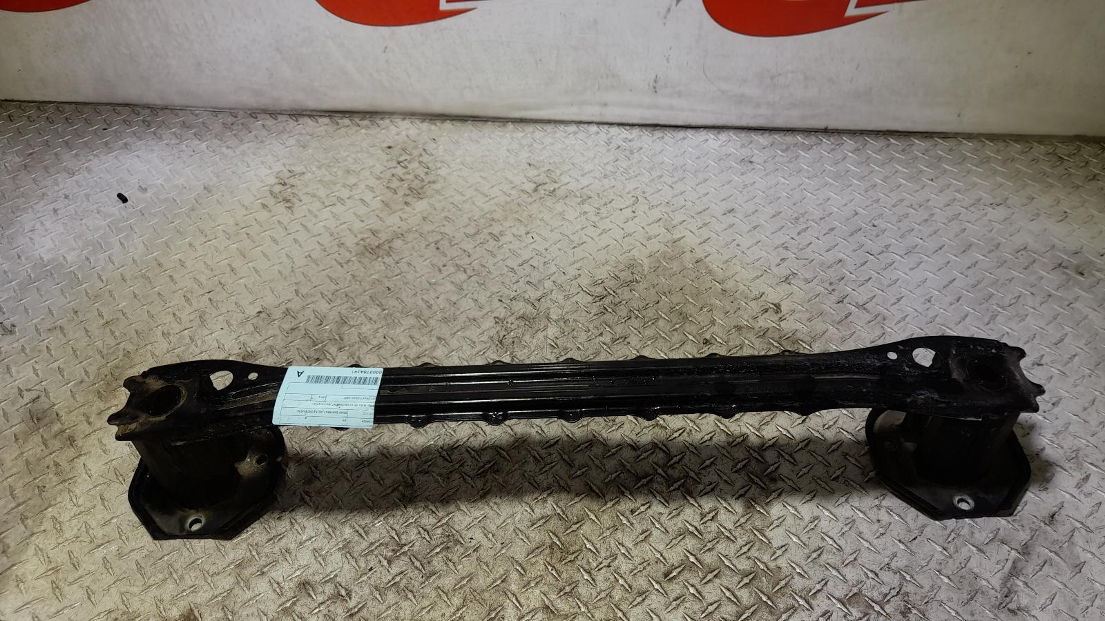 View Auto part R/Bar Bracket/Reinfo Toyota 86 2013