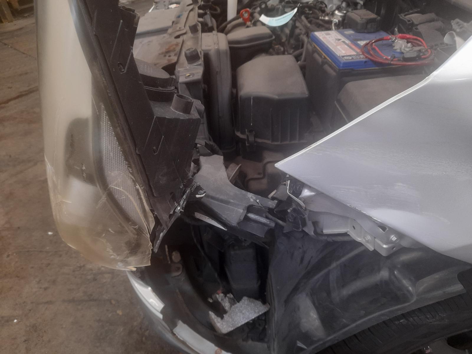 View Auto part Radiator Support Hyundai Ix35 2014