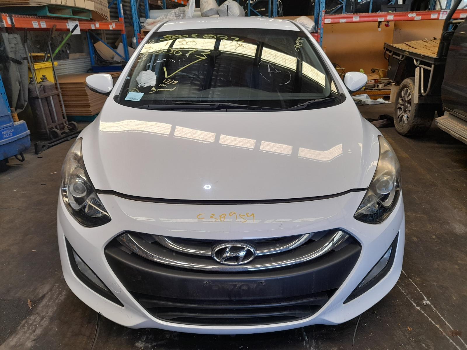 View Auto part Trans/Gearbox Hyundai I30 2014