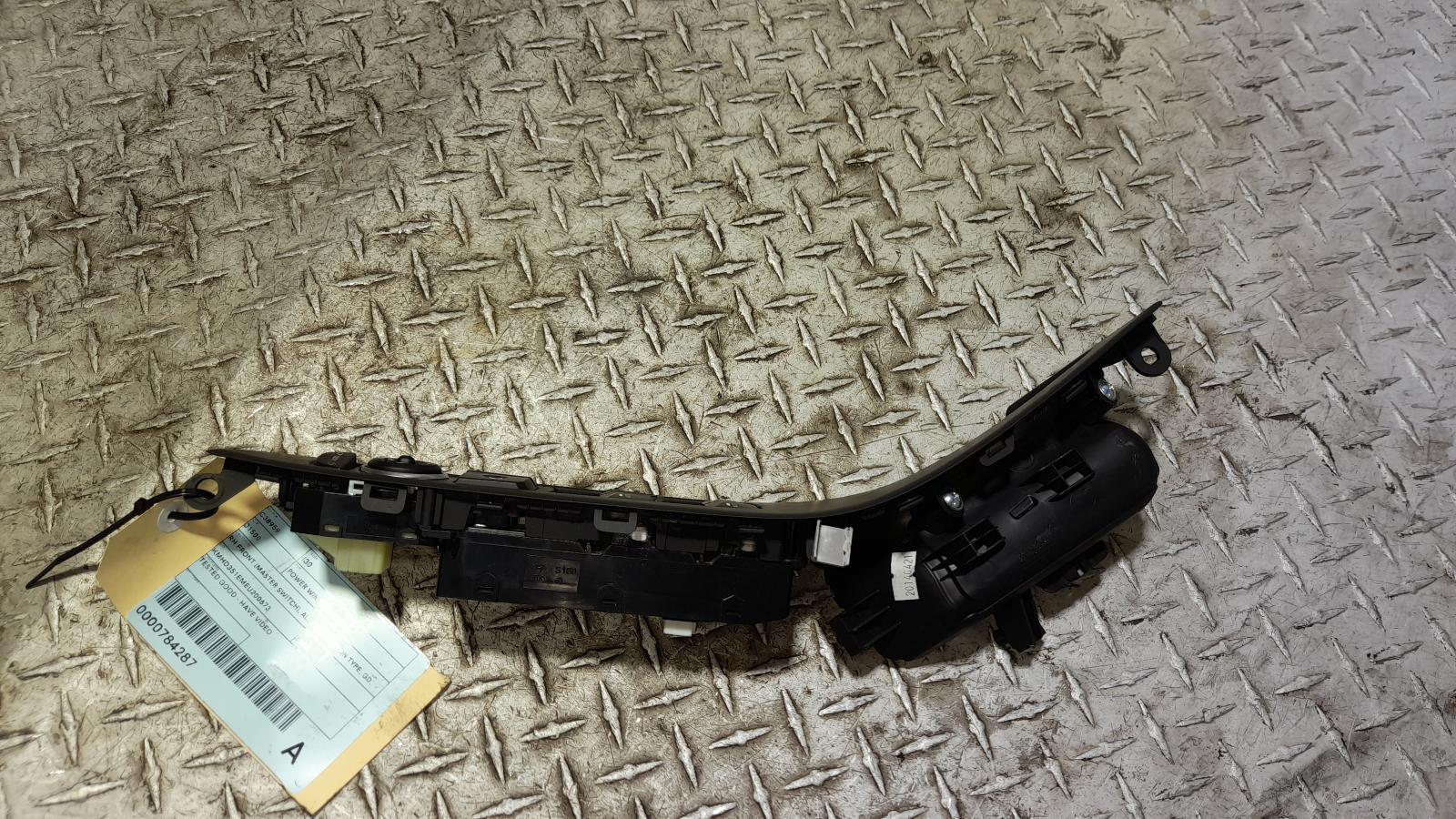 View Auto part Pwr Dr Wind Switch Hyundai I30 2014