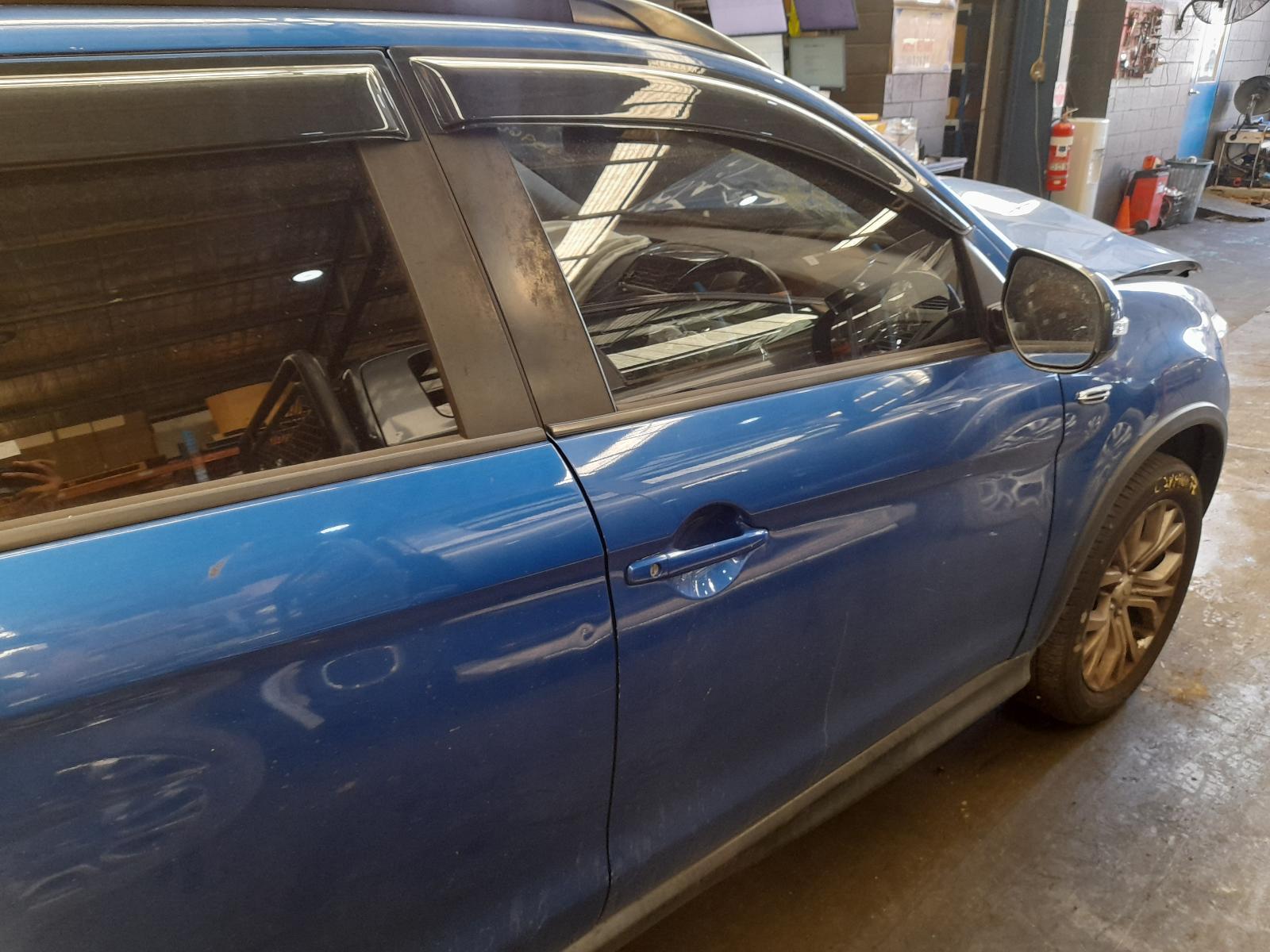 View Auto part Right Front Window Reg/Motor Mitsubishi Asx 2019