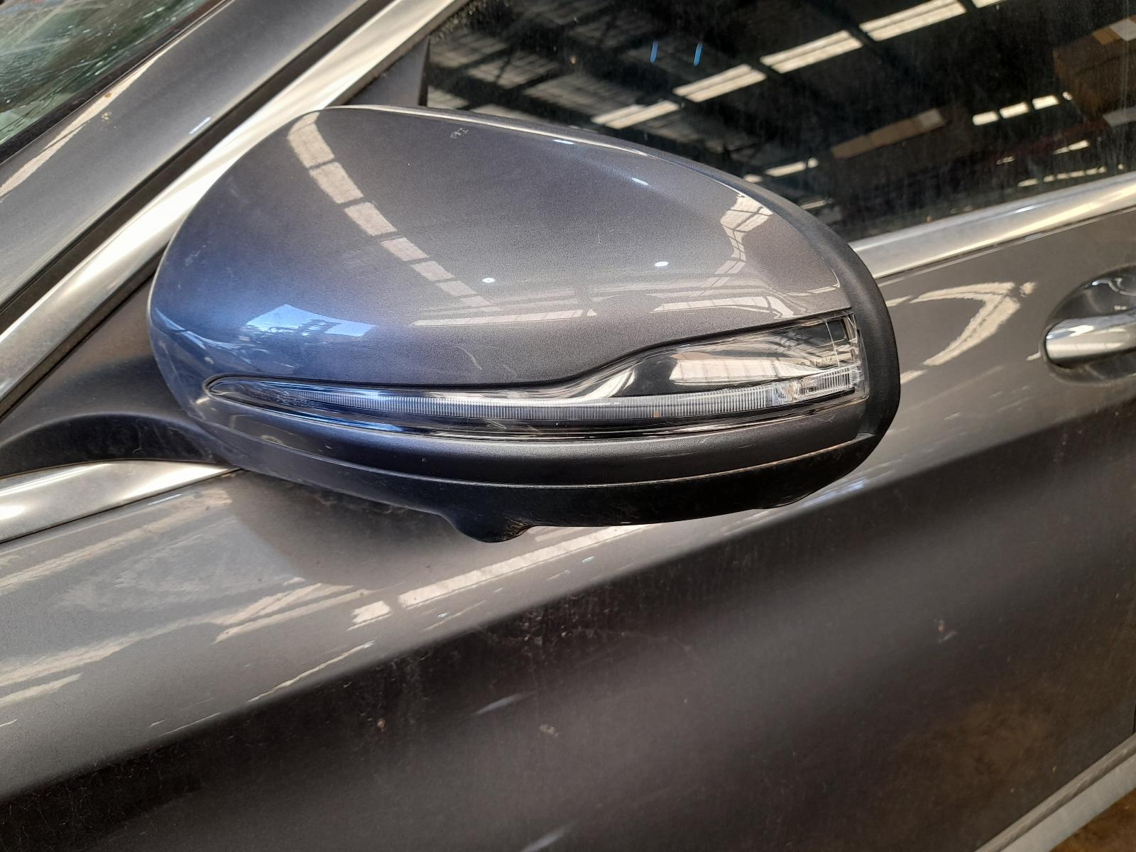 View Auto part Left Rear Door/Sliding Mercedes C Class 2016