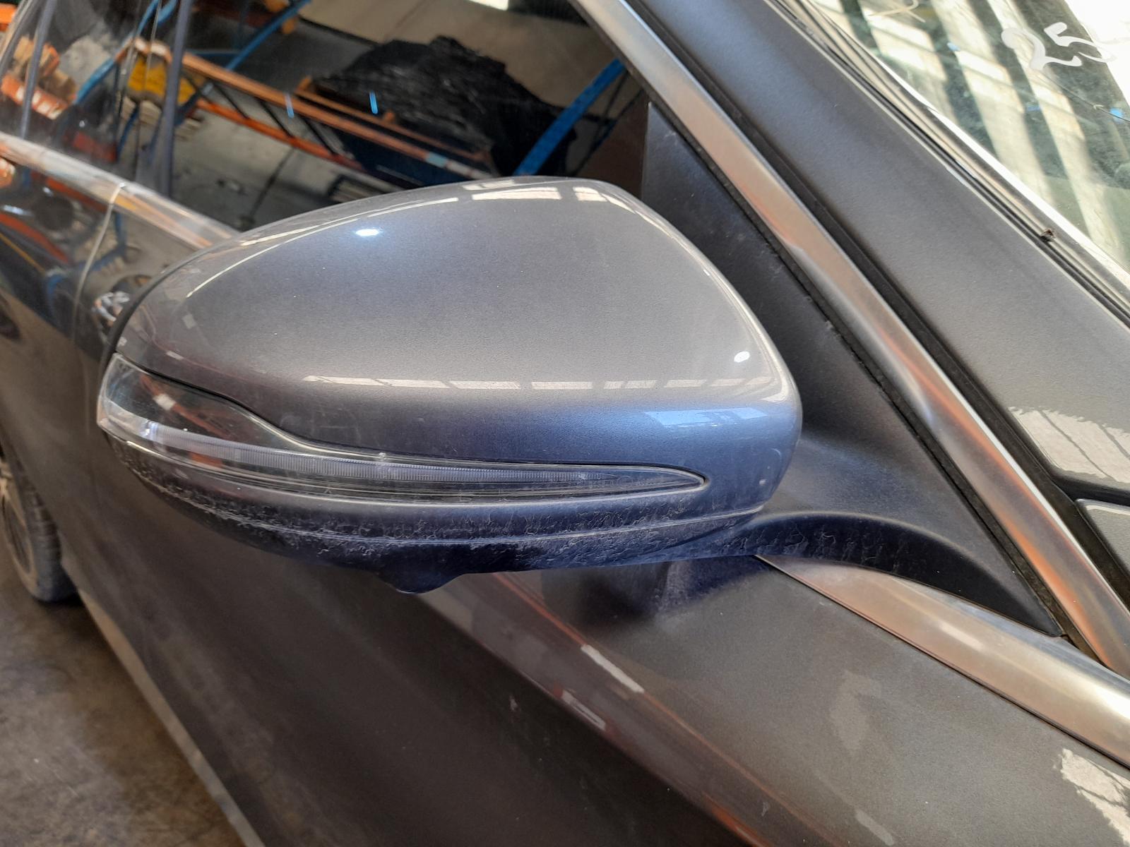 View Auto part Right Door Mirror Mercedes C Class 2016
