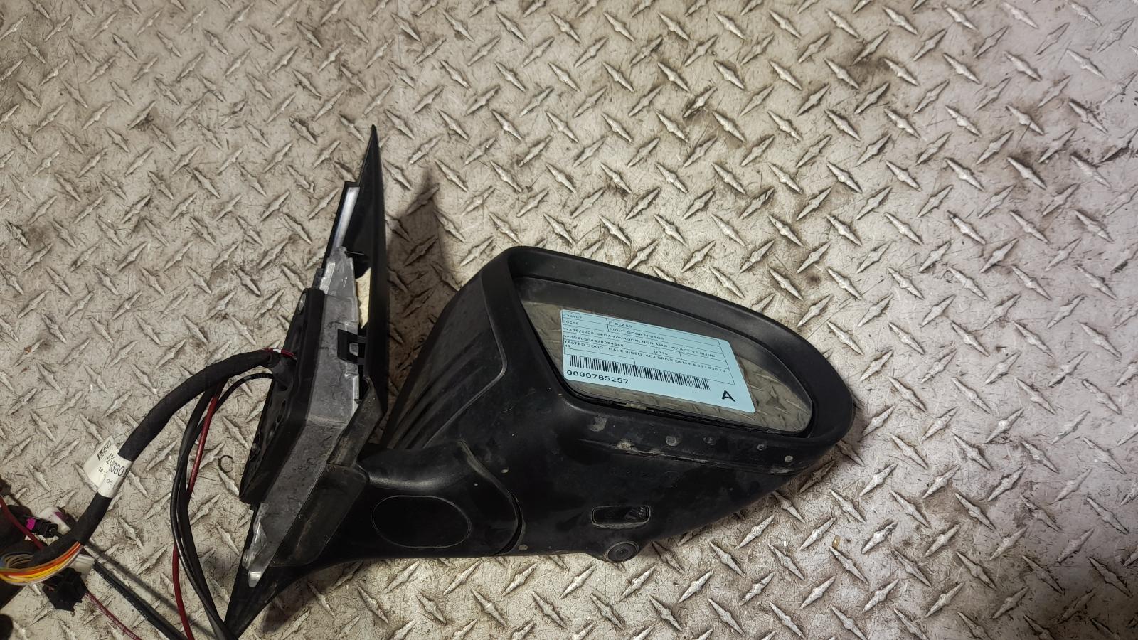 View Auto part Right Door Mirror Mercedes C Class 2016