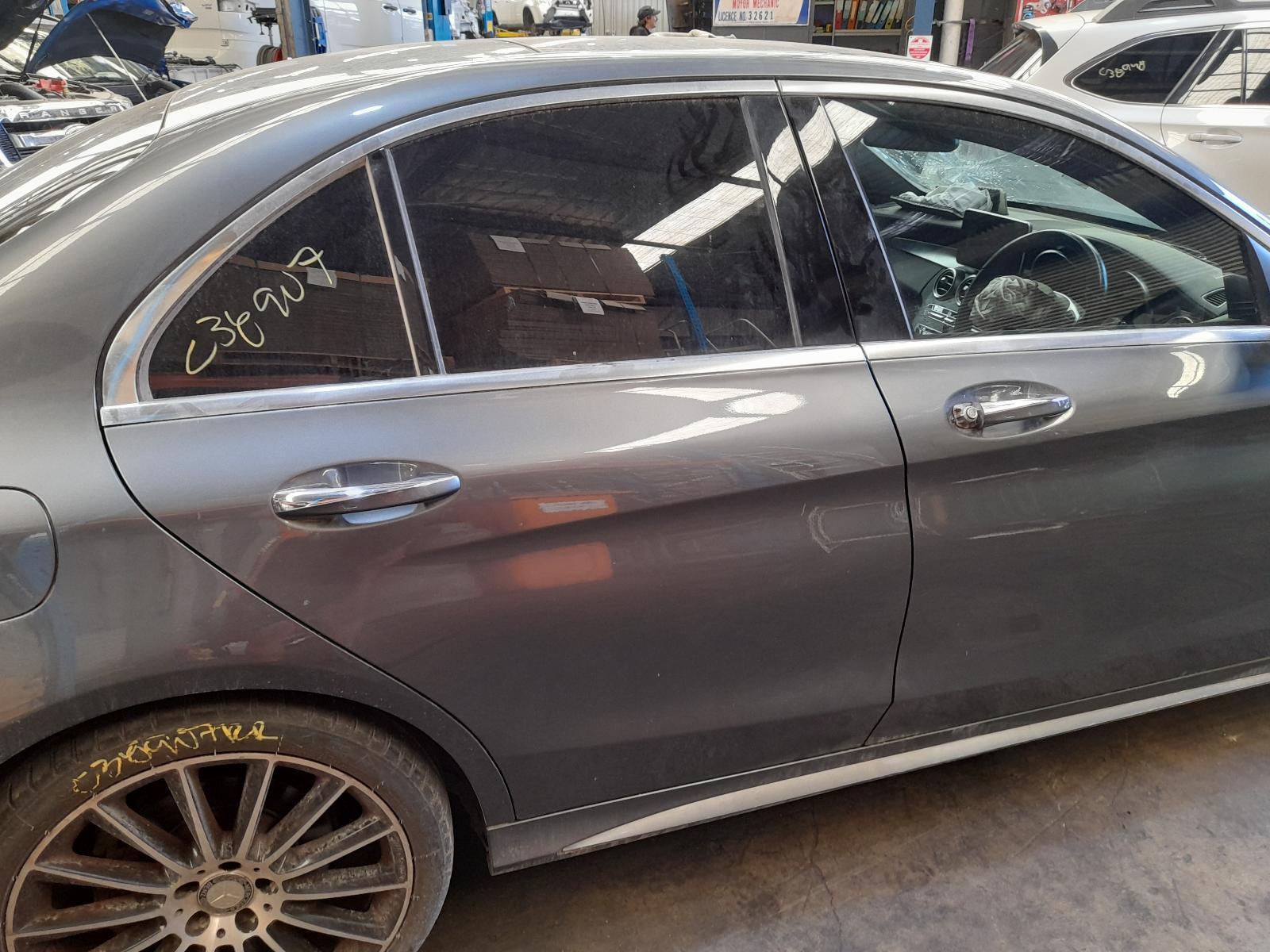 View Auto part Right Rear Door Sliding Mercedes C Class 2016