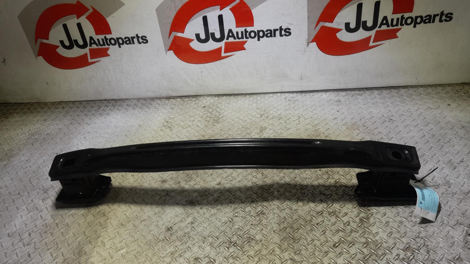 View Auto part R/Bar Bracket/Reinfo Mercedes C Class 2016