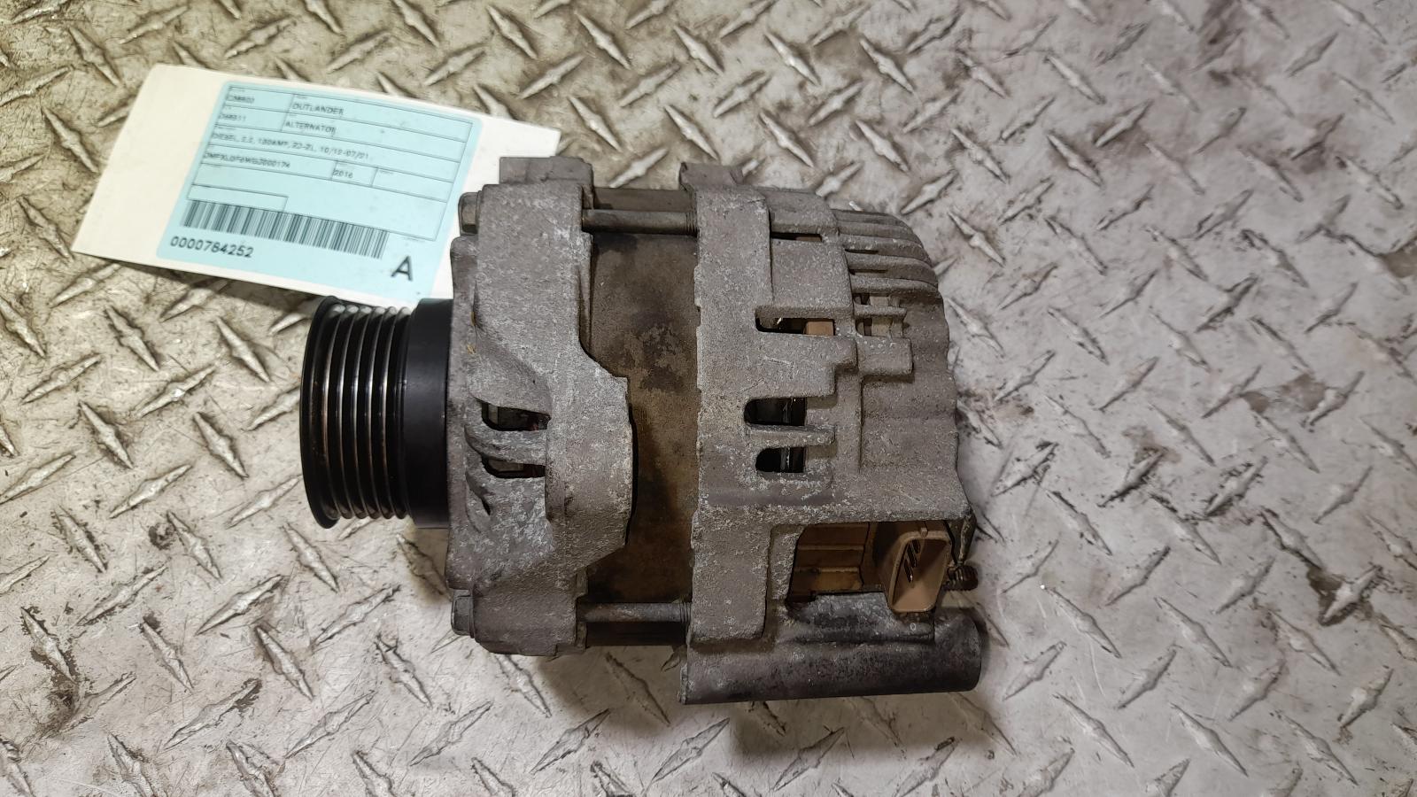 View Auto part Alternator Mitsubishi Outlander 2016