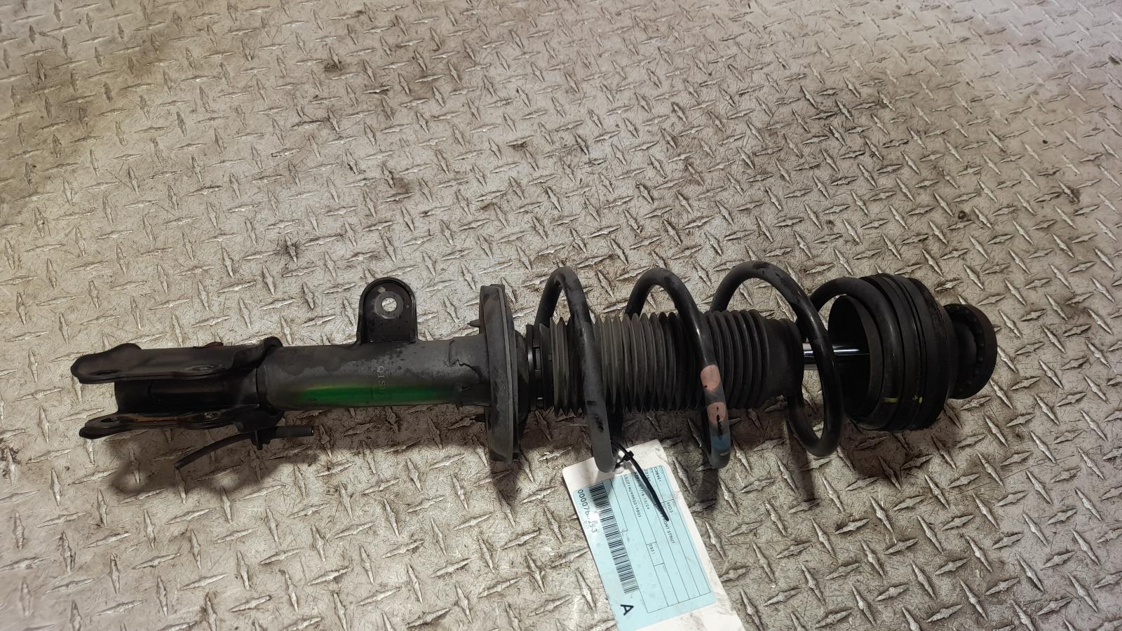 View Auto part Left Front Strut Mg Mg3 2021