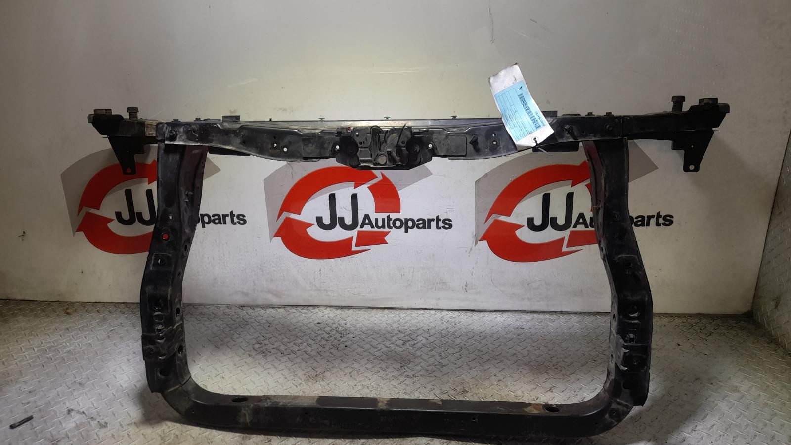 View Auto part Radiator Support Jeep Grandcherokee 2014