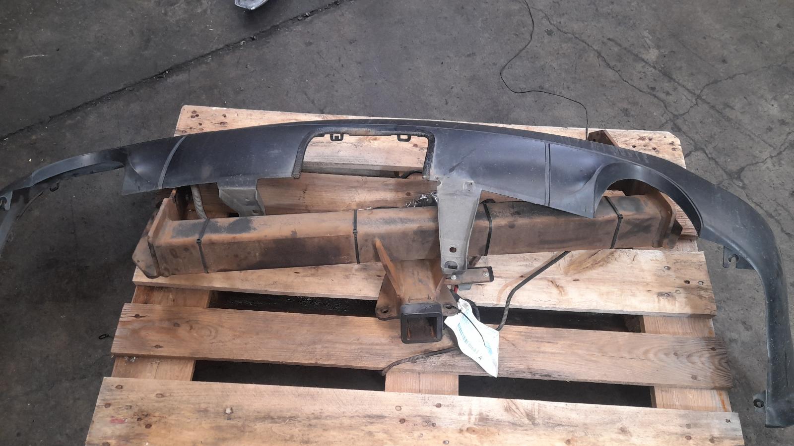 View Auto part Towbar Jeep Grandcherokee 2014