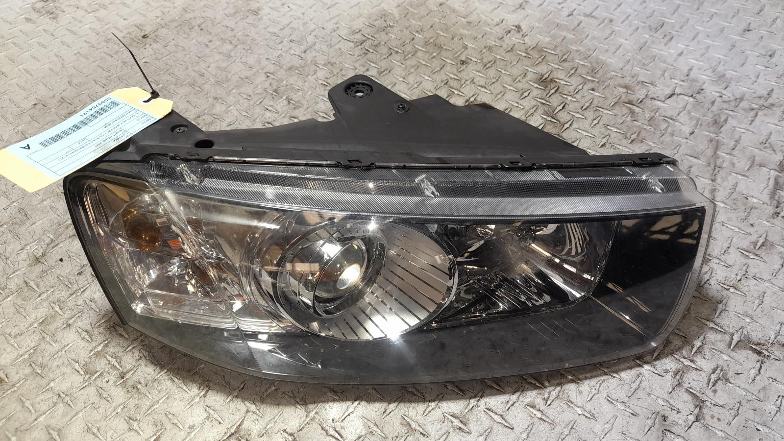 View Auto part Right Headlamp Holden Captiva 2013