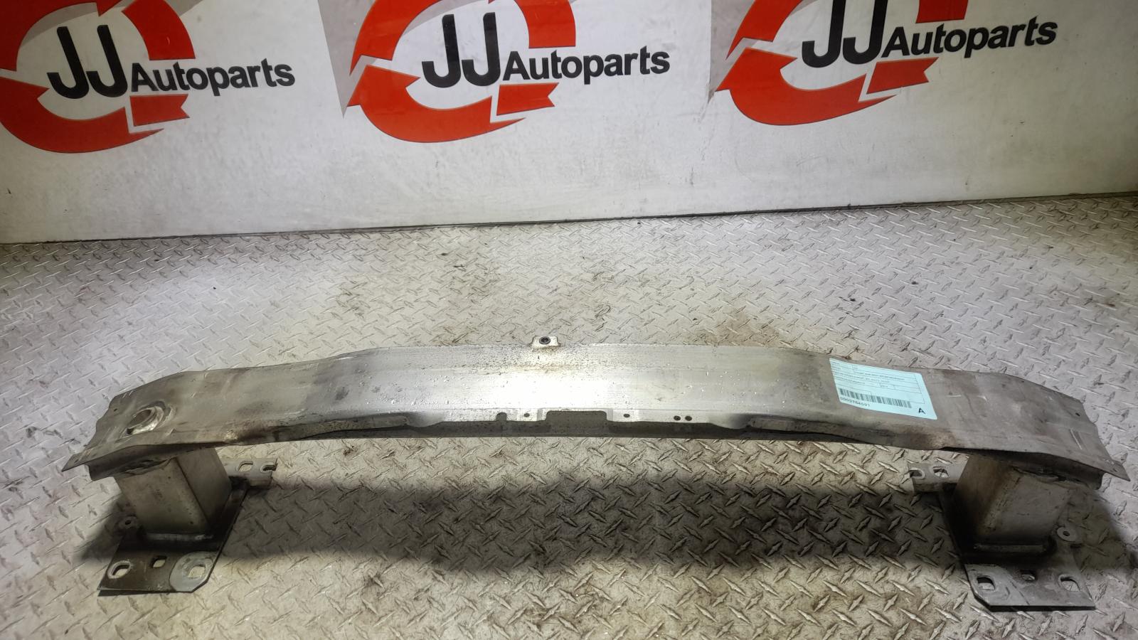 View Auto part F/Bar Reinforc/Brack Audi A3 2014