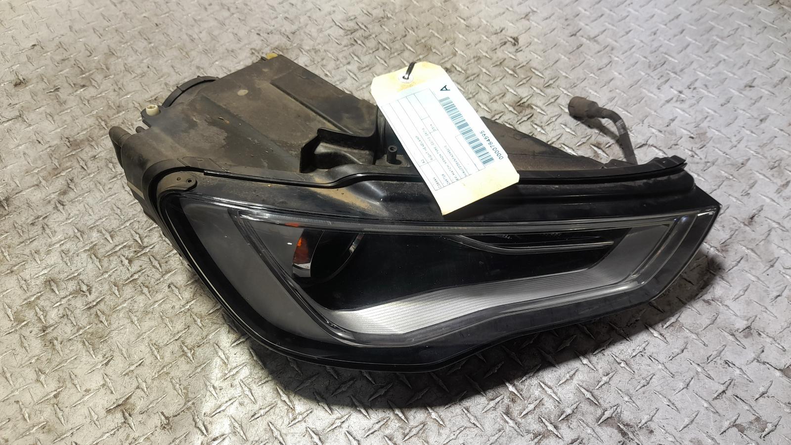 View Auto part Right Headlamp Audi A3 2014
