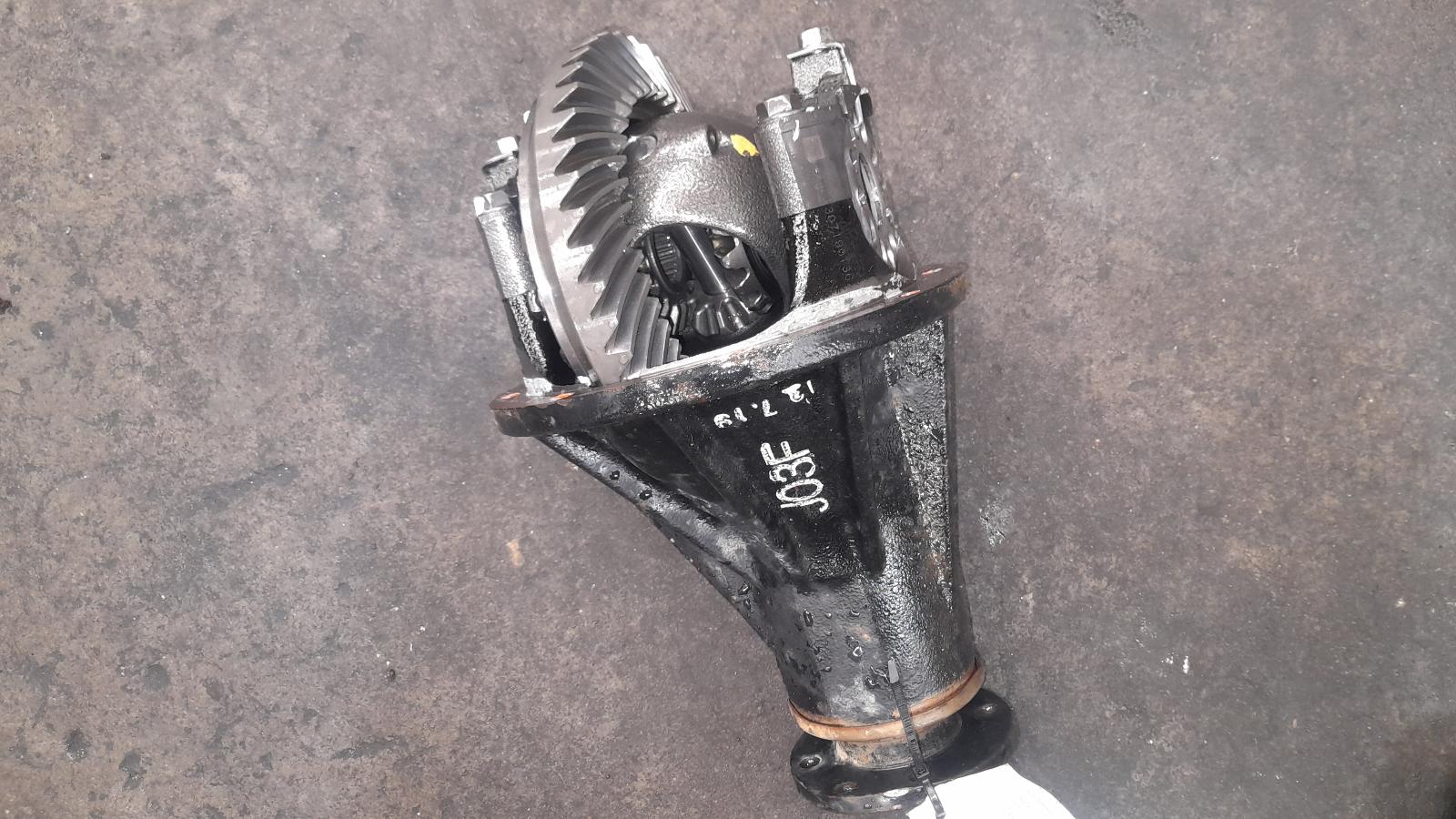 View Auto part Differential Centre Suzuki Jimny 2013