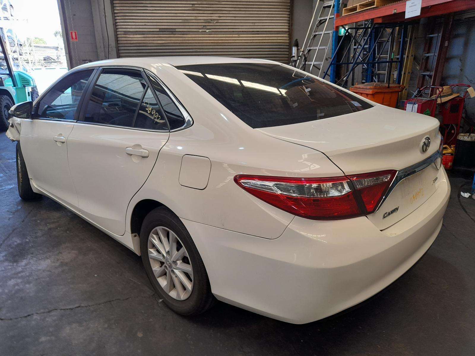 View Auto part Trans/Gearbox Toyota Camry 2015