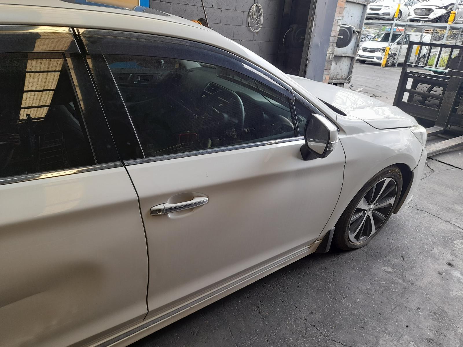 View Auto part Right Front Door Subaru Liberty 2017