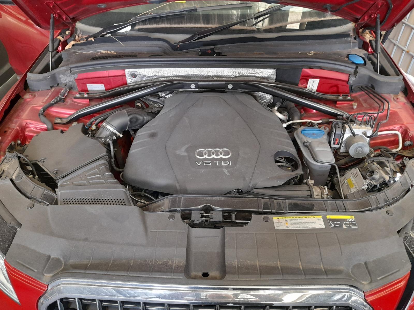 View Auto part Engine Audi Q5 2013