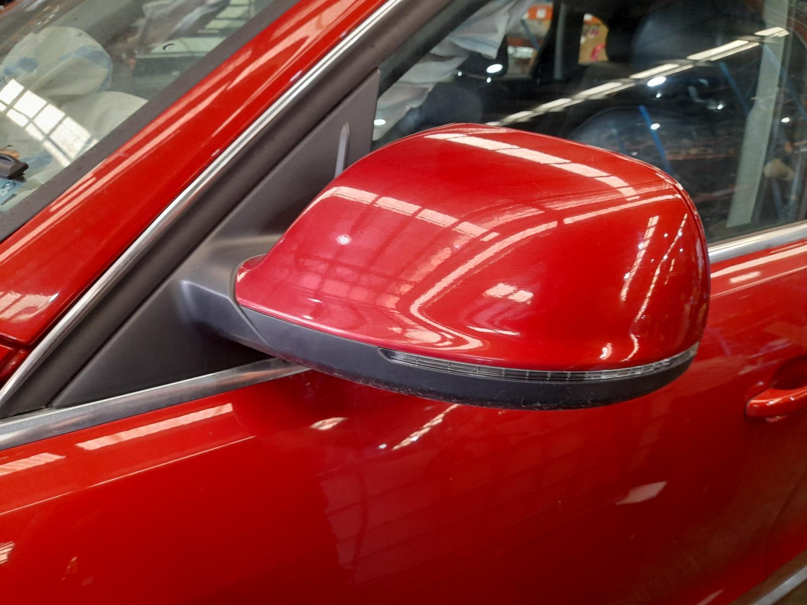 View Auto part Left Door Mirror Audi Q5 2013