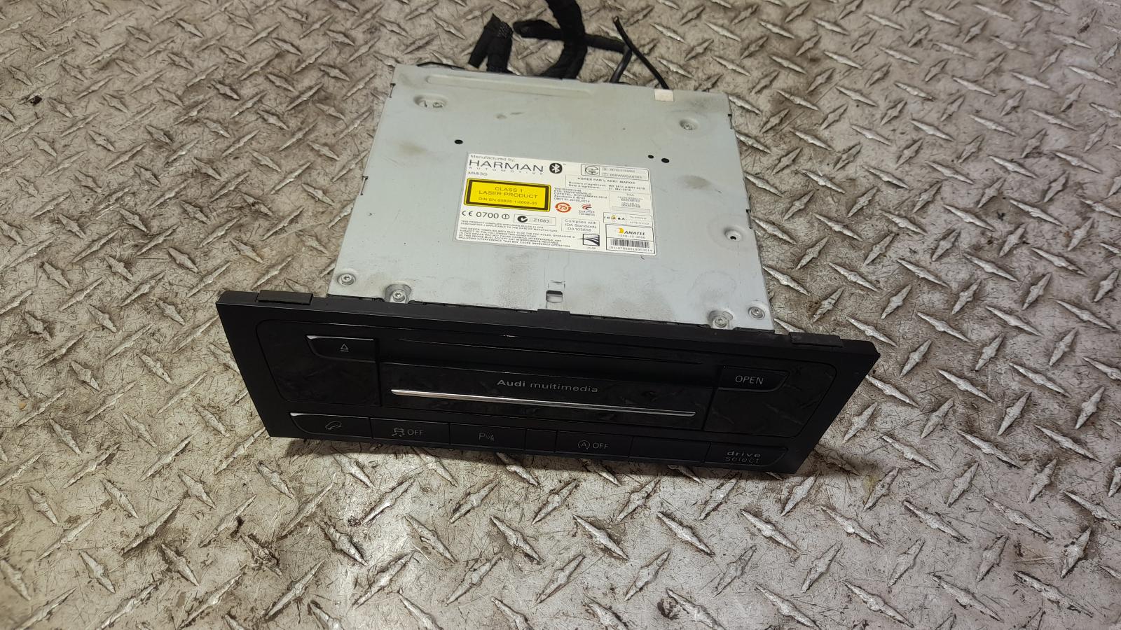 View Auto part Radio/Cd/Dvd/Sat/Tv Audi Q5 2013