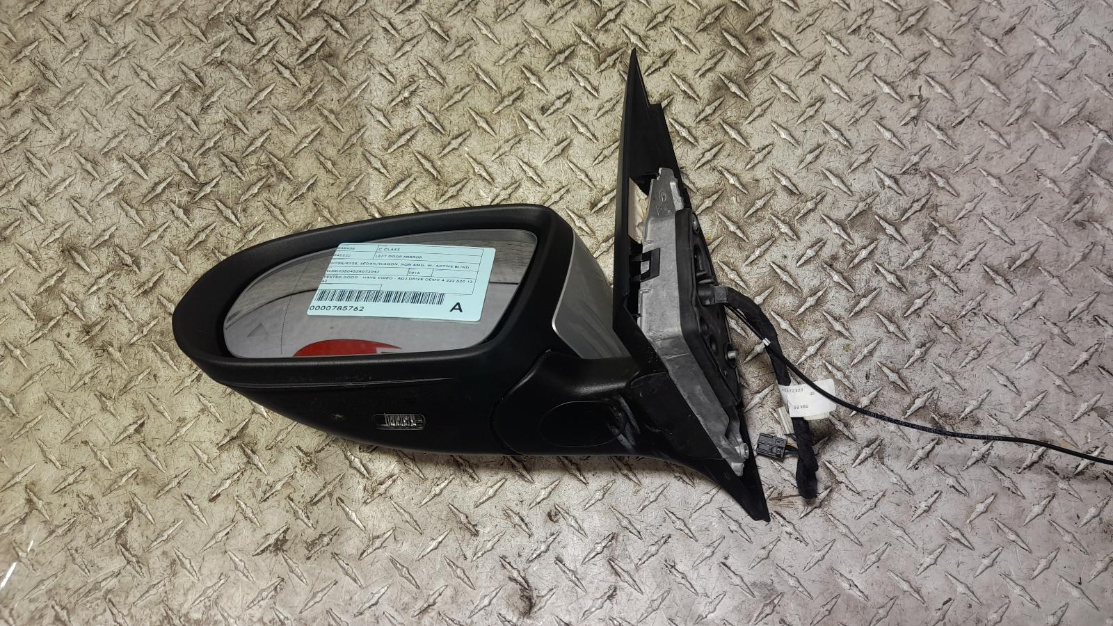 View Auto part Left Door Mirror Mercedes C Class 2015