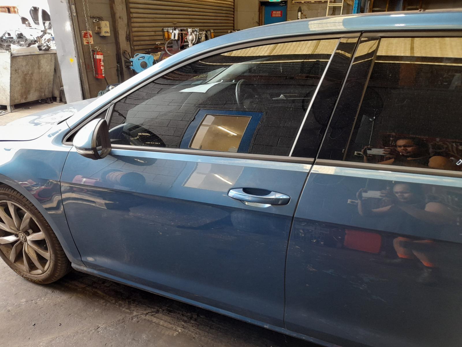 View Auto part Left Front Door Volkswagen Golf 2014