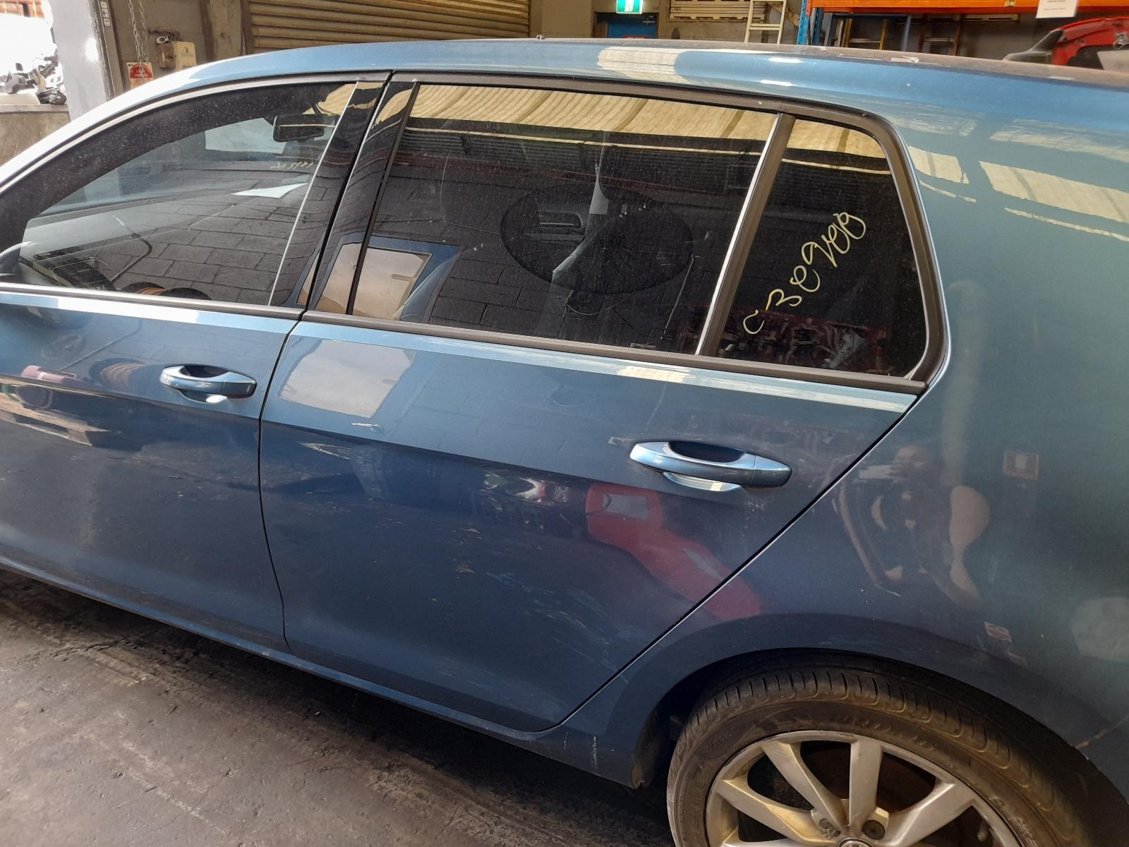 View Auto part Left Rear Door/Sliding Volkswagen Golf 2014