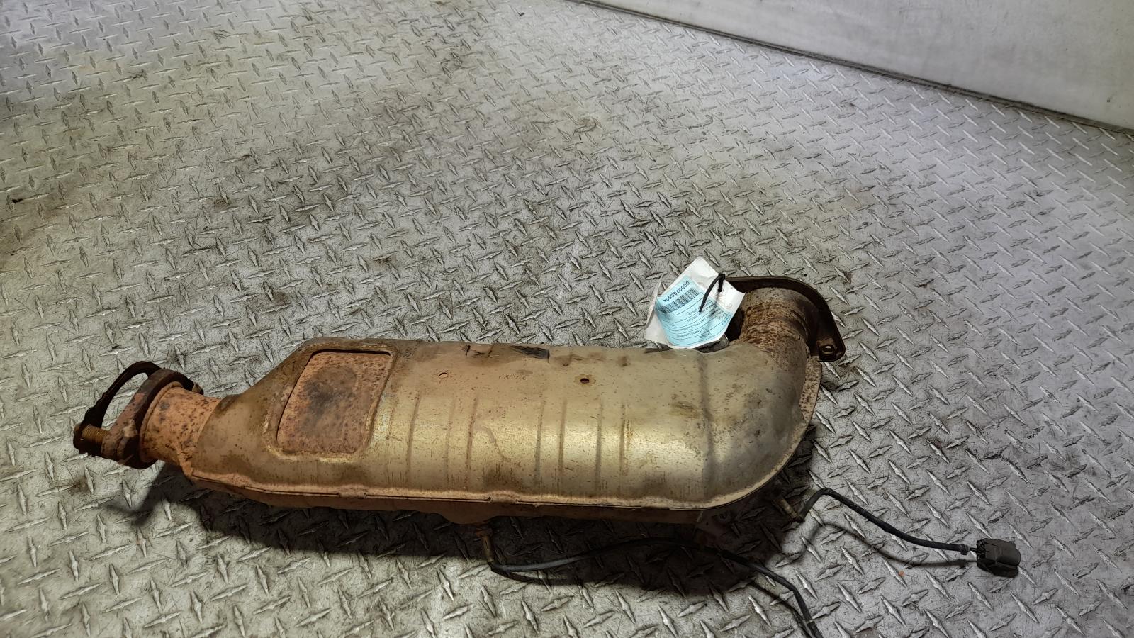 View Auto part Catalytic Converter Mitsubishi Pajero 2019