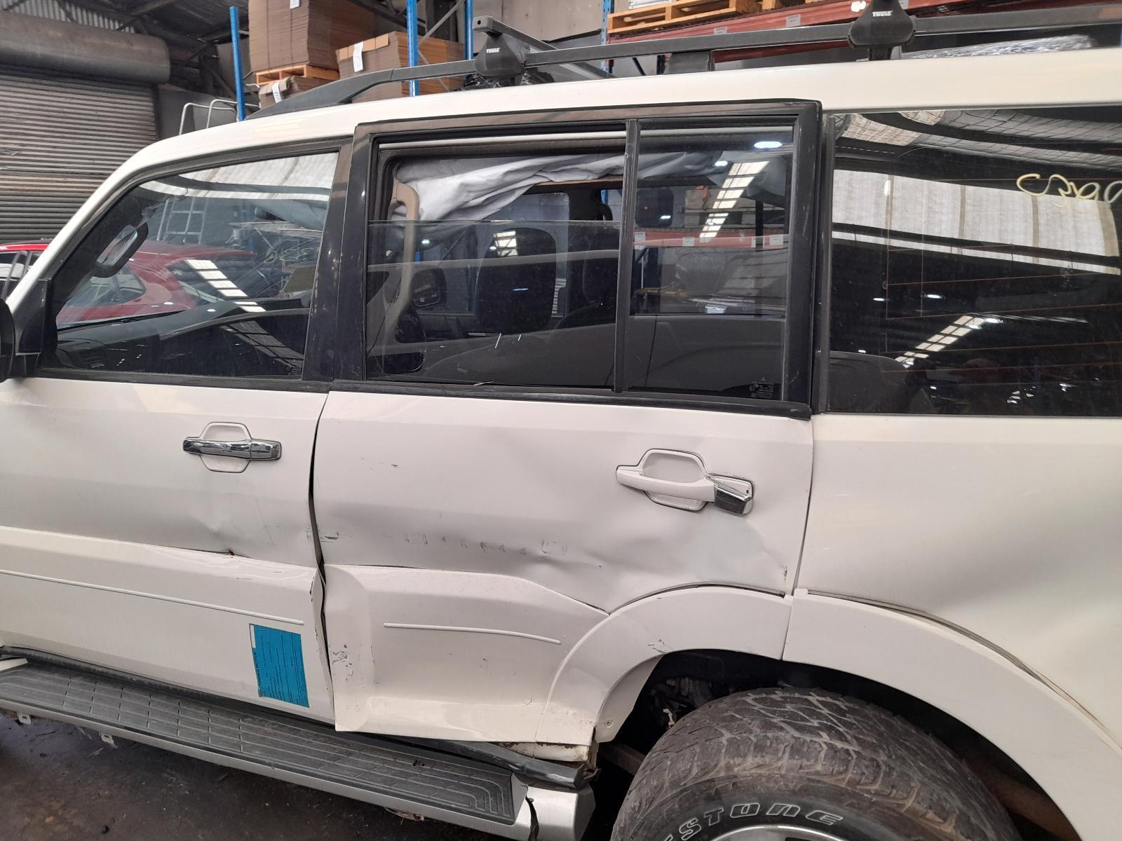 View Auto part Left Rear Side Glass Mitsubishi Pajero 2019