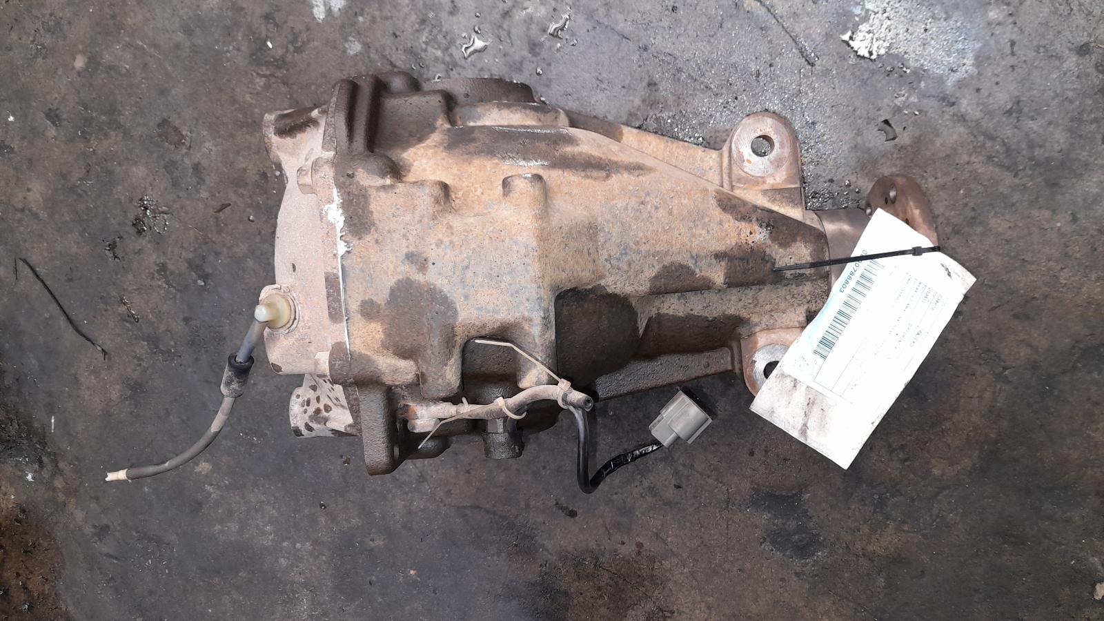 View Auto part Differential Centre Mitsubishi Pajero 2019