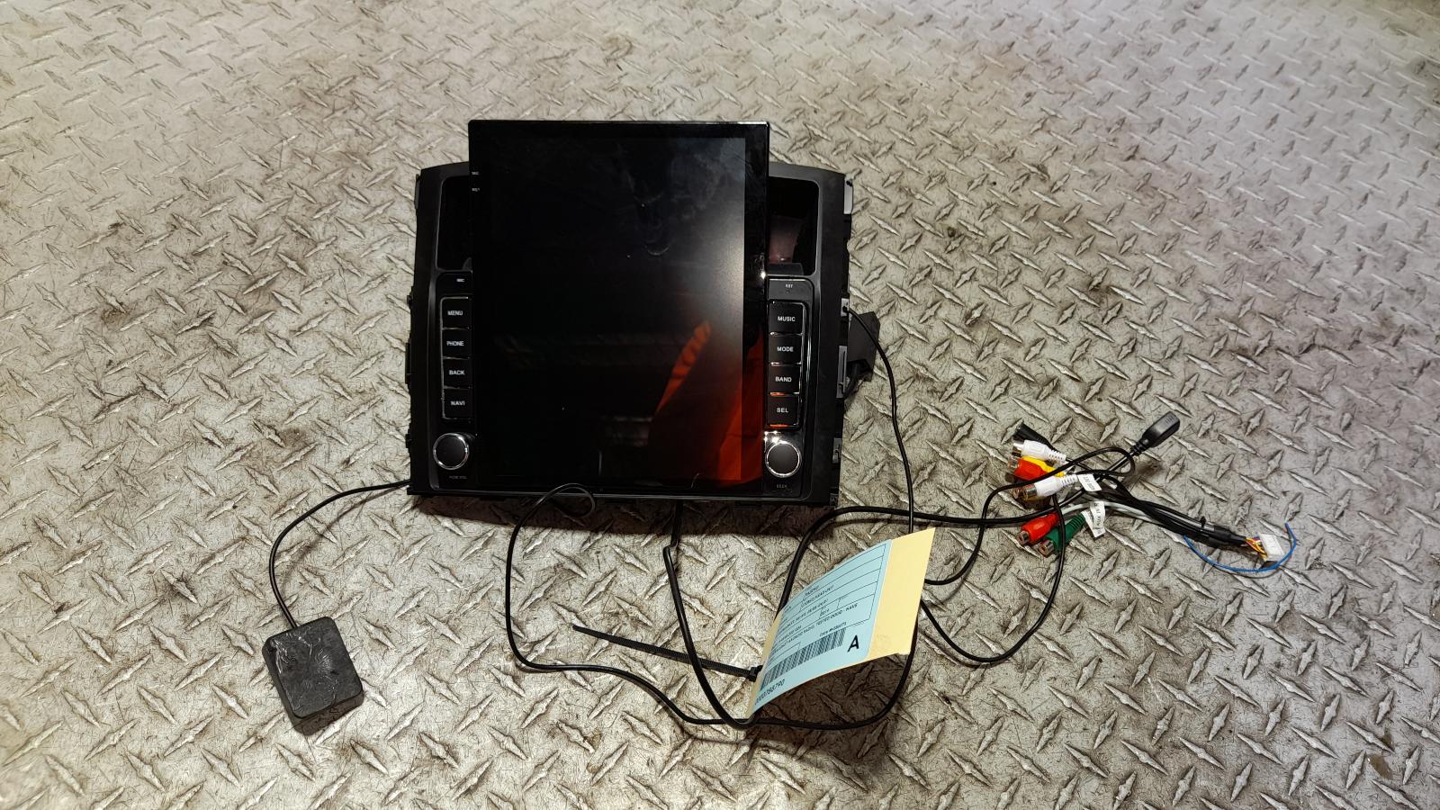 View Auto part Radio/Cd/Dvd/Sat/Tv Mitsubishi Pajero 2019