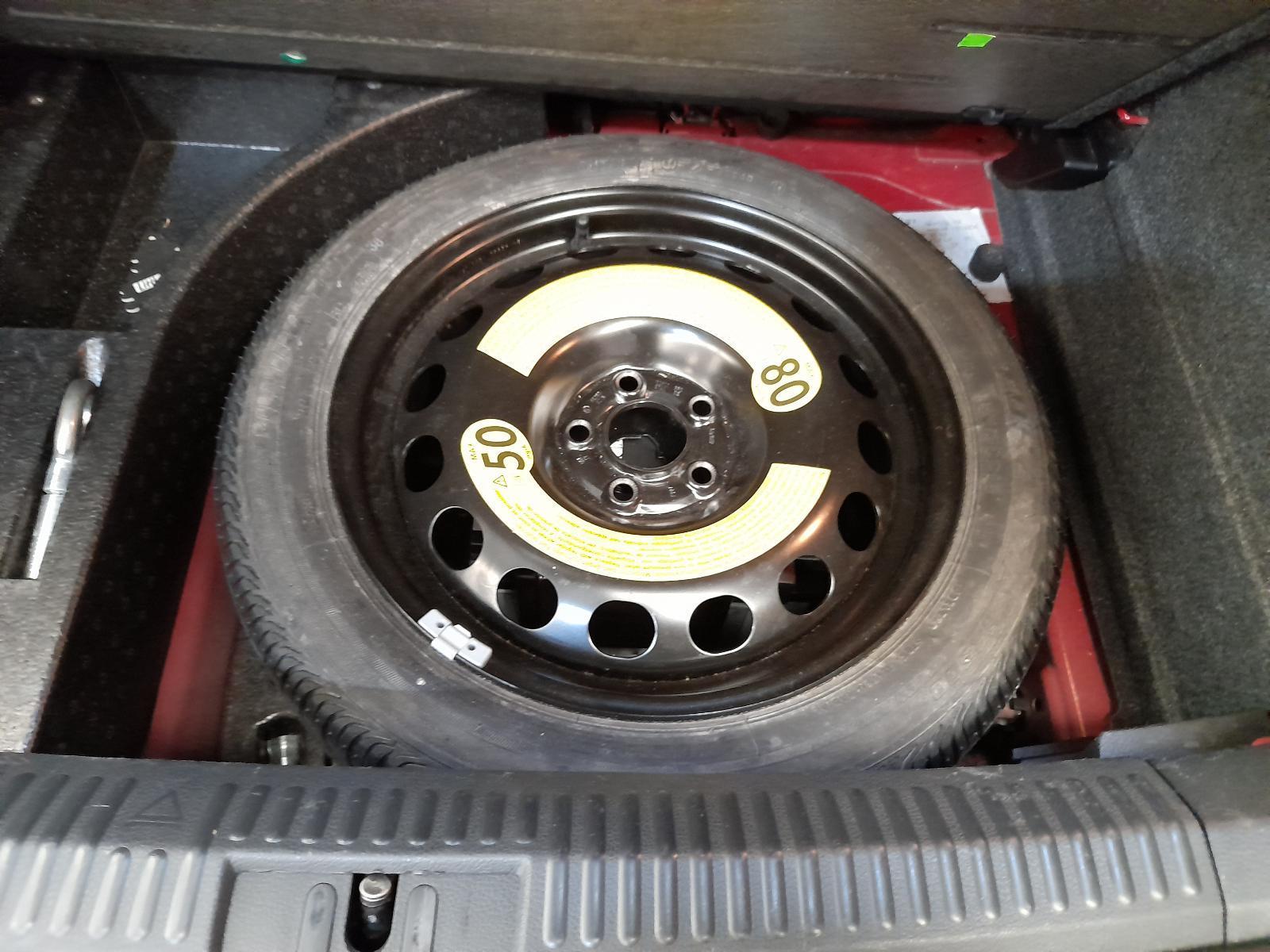 View Auto part Wheel Standard/Steel Volkswagen Polo 2013