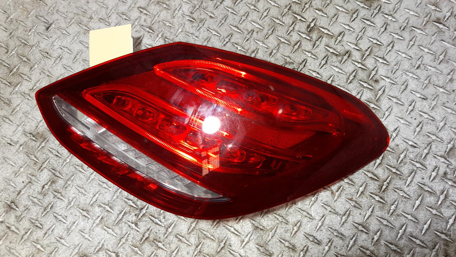 View Auto part Right Taillight Mercedes C Class 2014