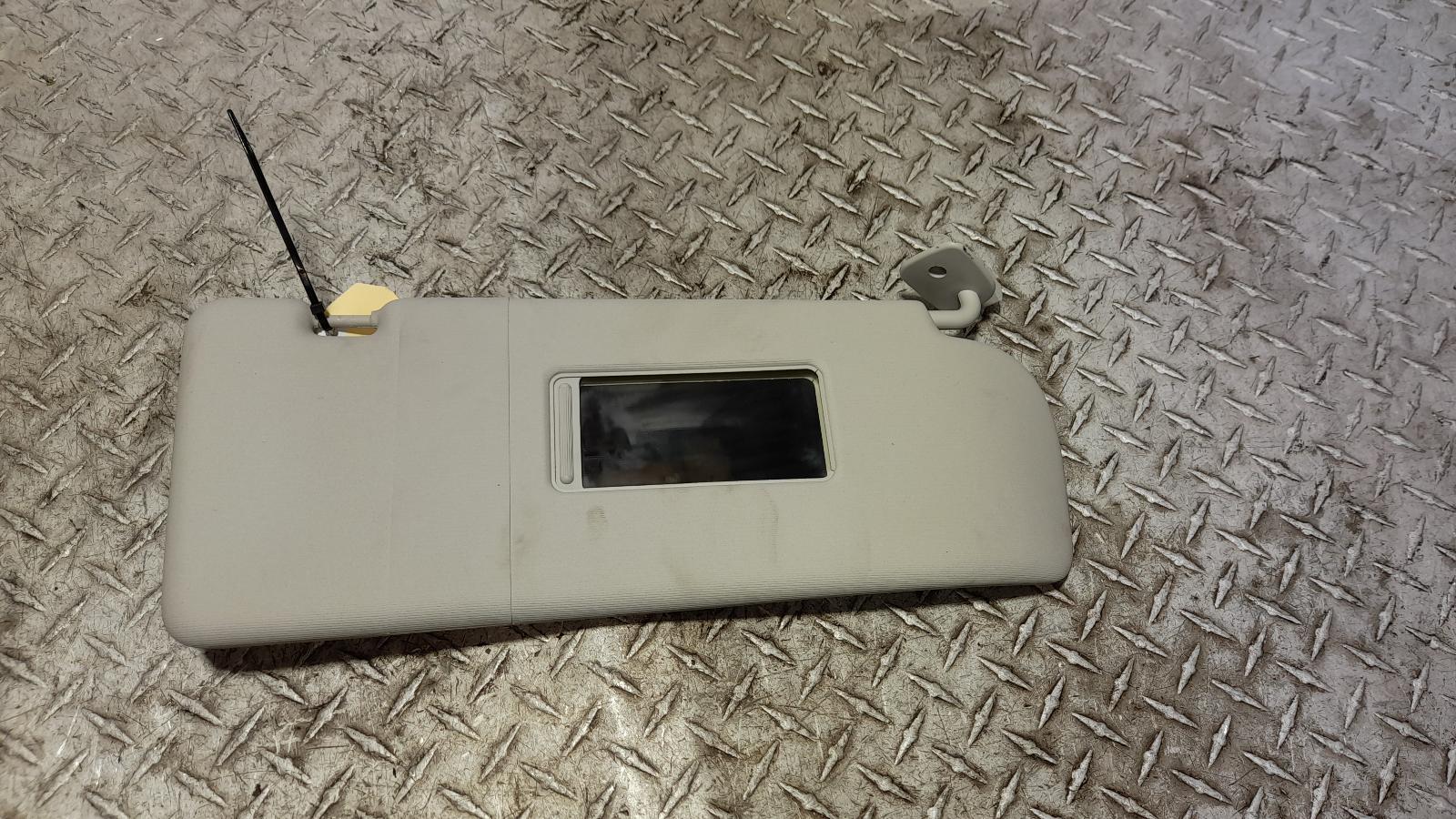 View Auto part Sunvisor Volkswagen Amarok 2011