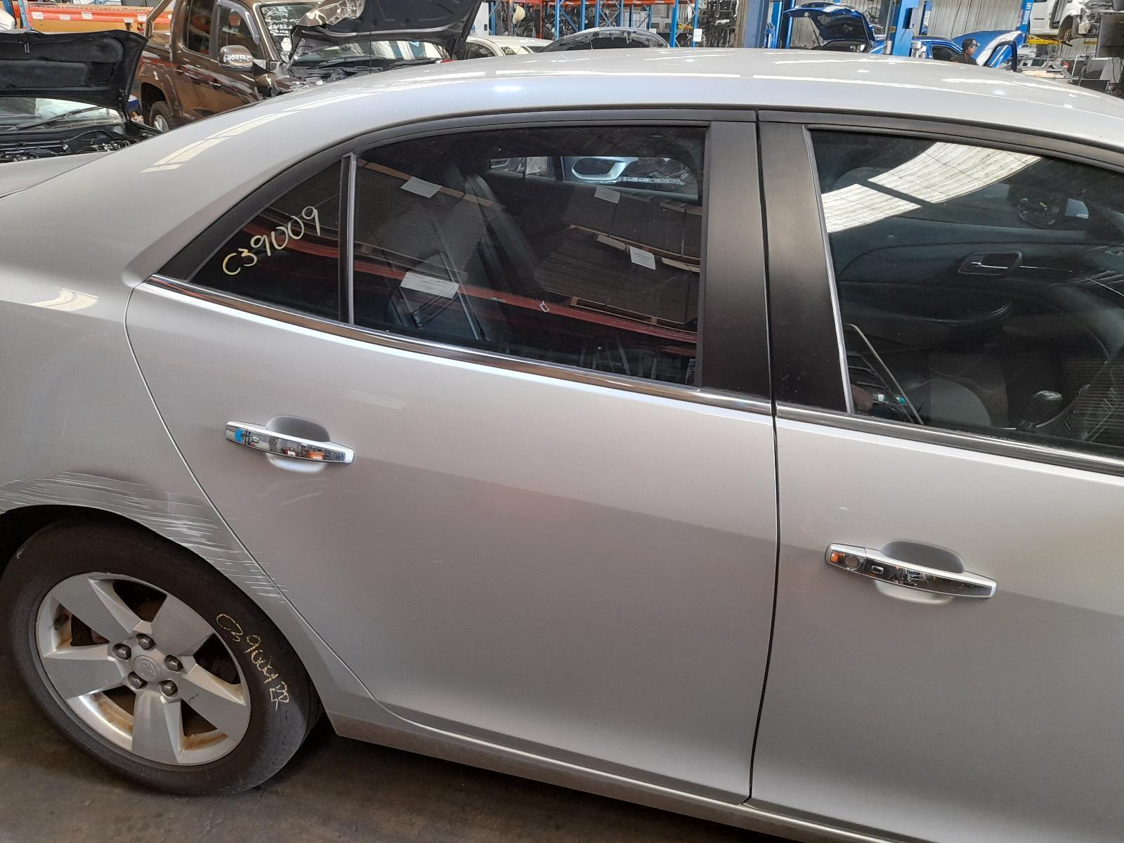 View Auto part Right Rear Wnd Reg/Motor Holden Malibu 2013