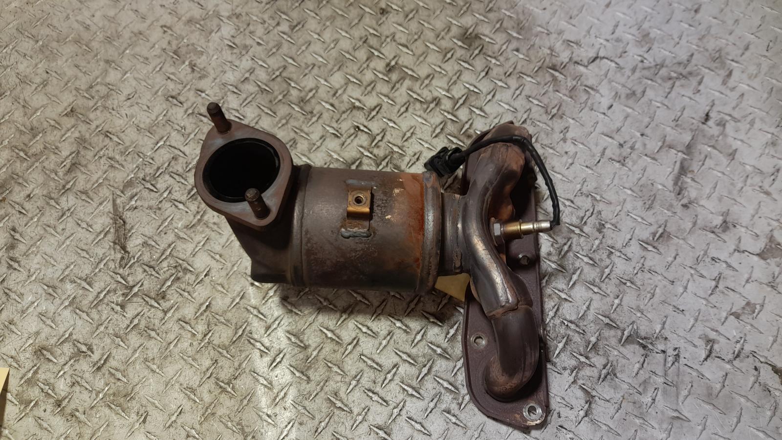 View Auto part Catalytic Converter Hyundai Tucson 2022