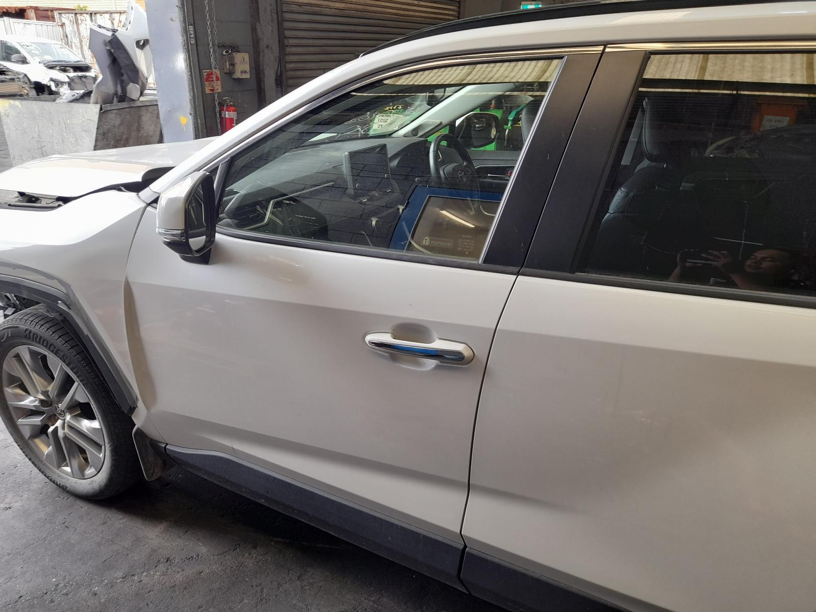 View Auto part Left Front Door Window Toyota Rav4 2021