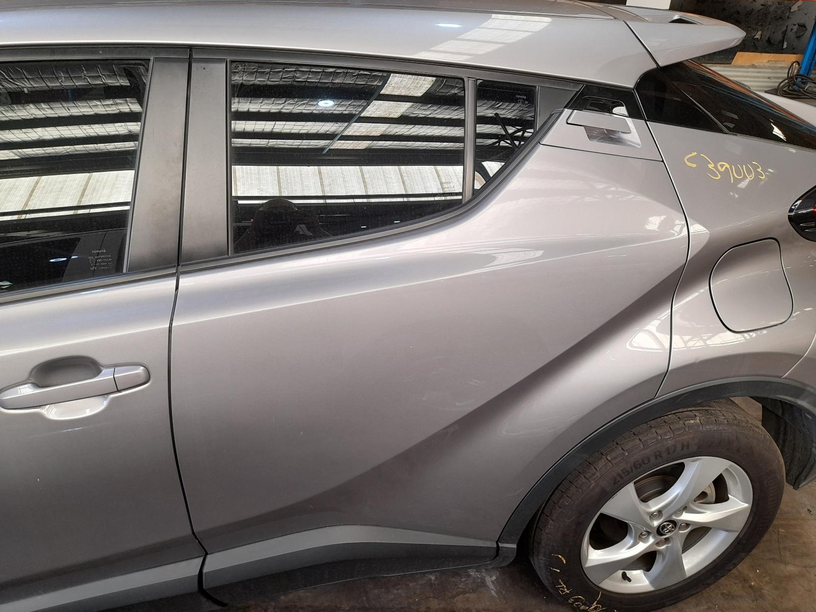 View Auto part Left Rear Wnd Reg/Motor Toyota C-hr 2017