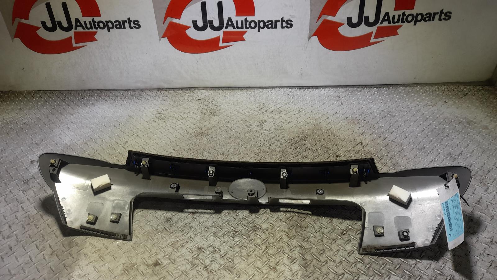 View Auto part Rear Garnish Toyota C-hr 2017