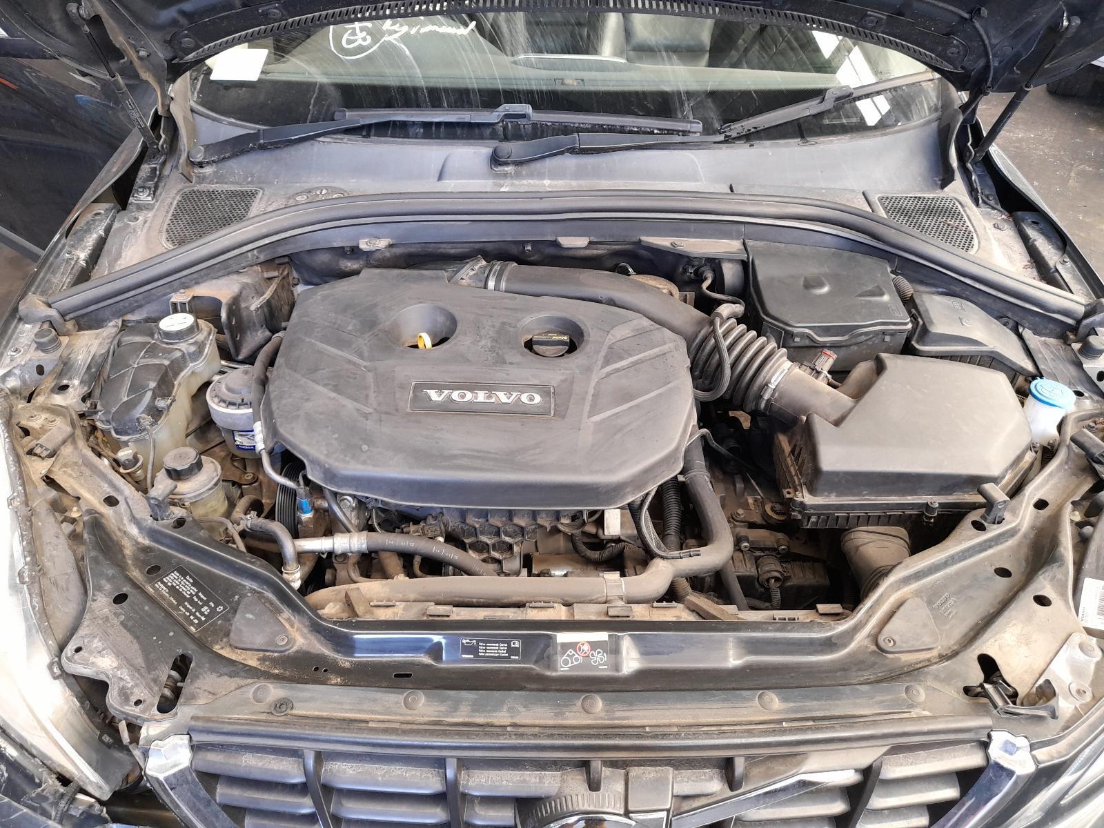 View Auto part Engine Volvo Xc60 2012