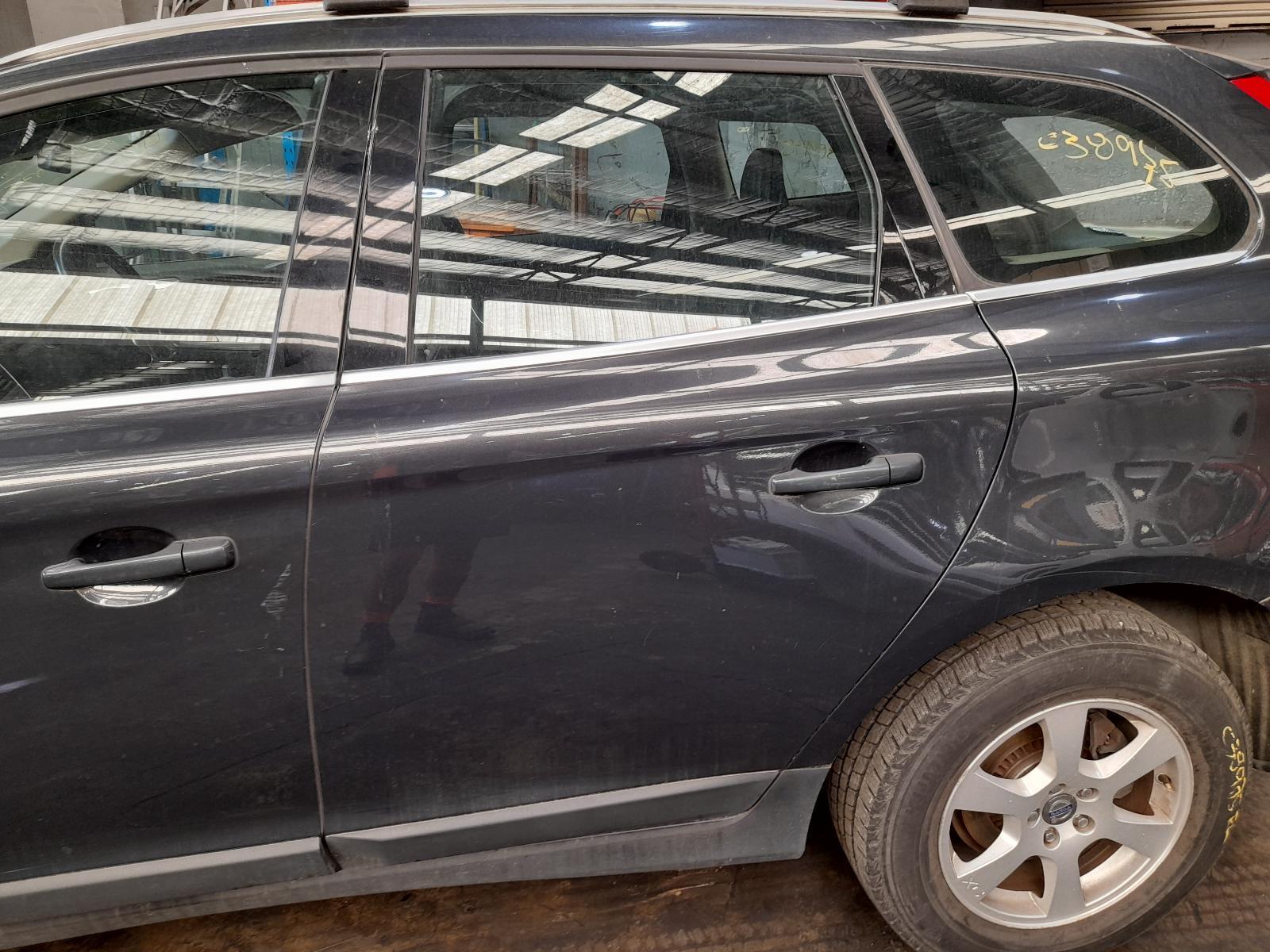 View Auto part Left Rear Door/Sliding Volvo Xc60 2012