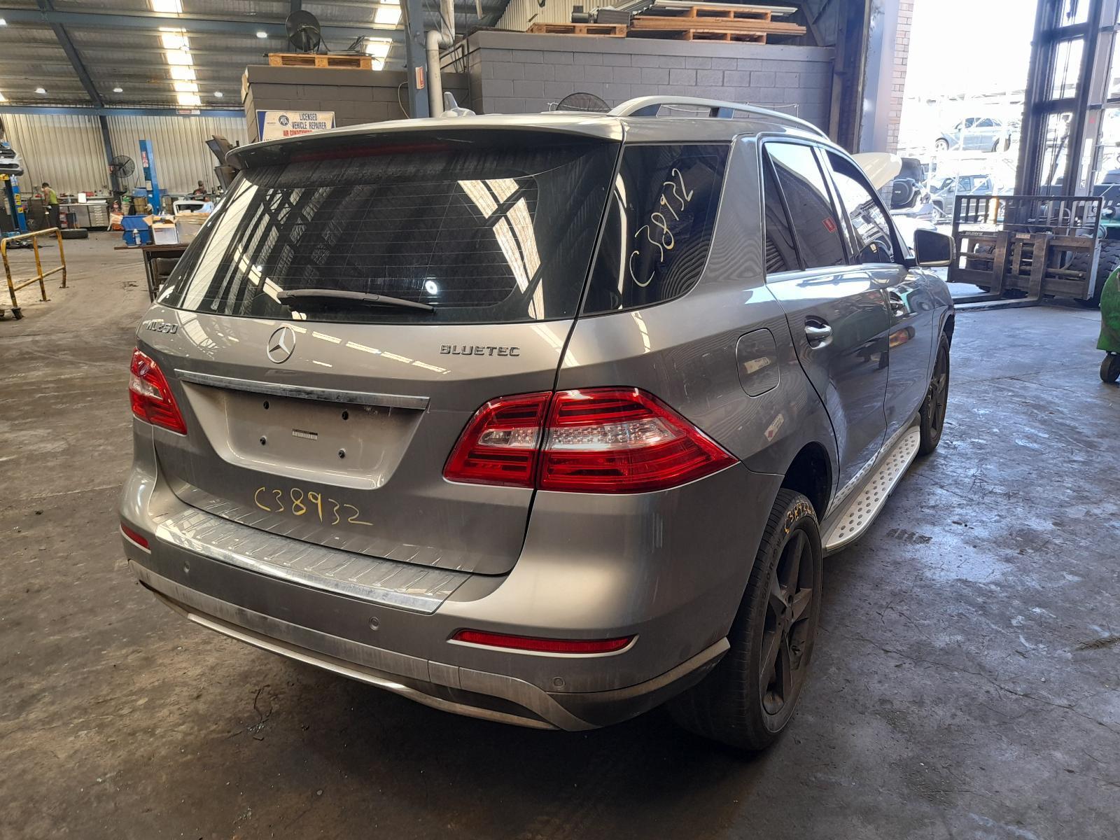 View Auto part Trans/Gearbox Mercedes M Class 2013