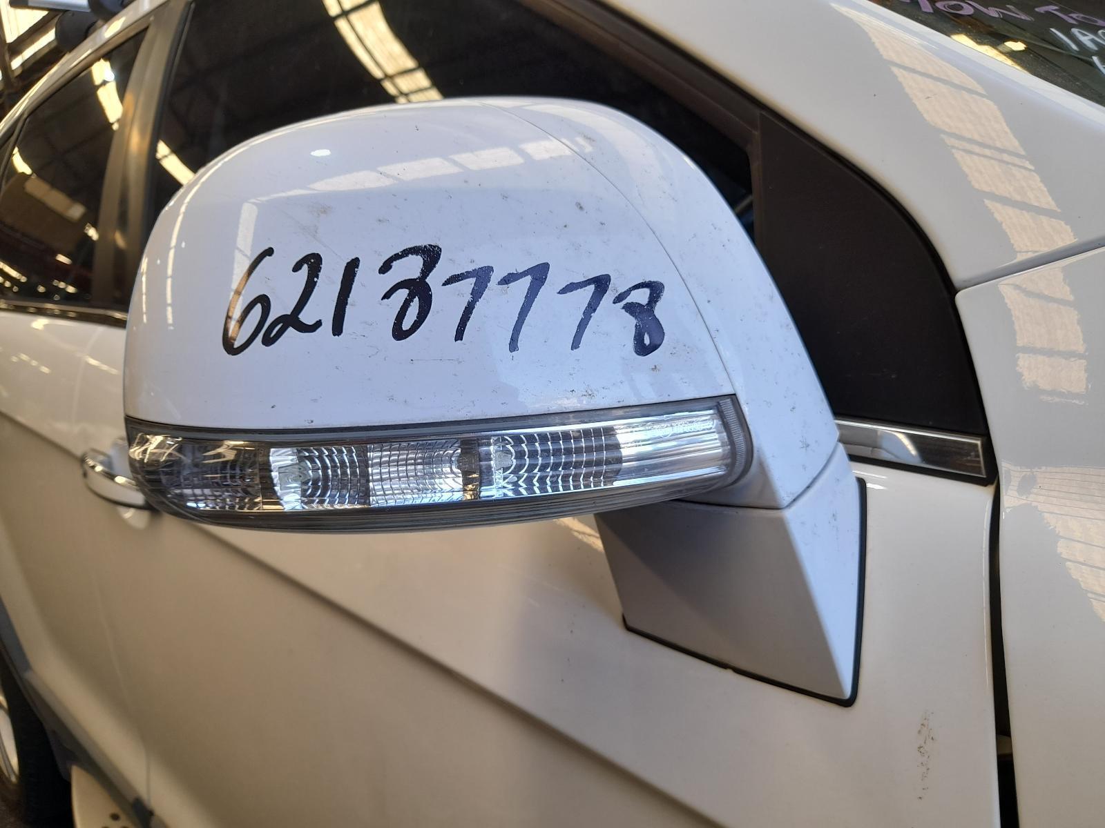 View Auto part Right Door Mirror Holden Captiva 2014