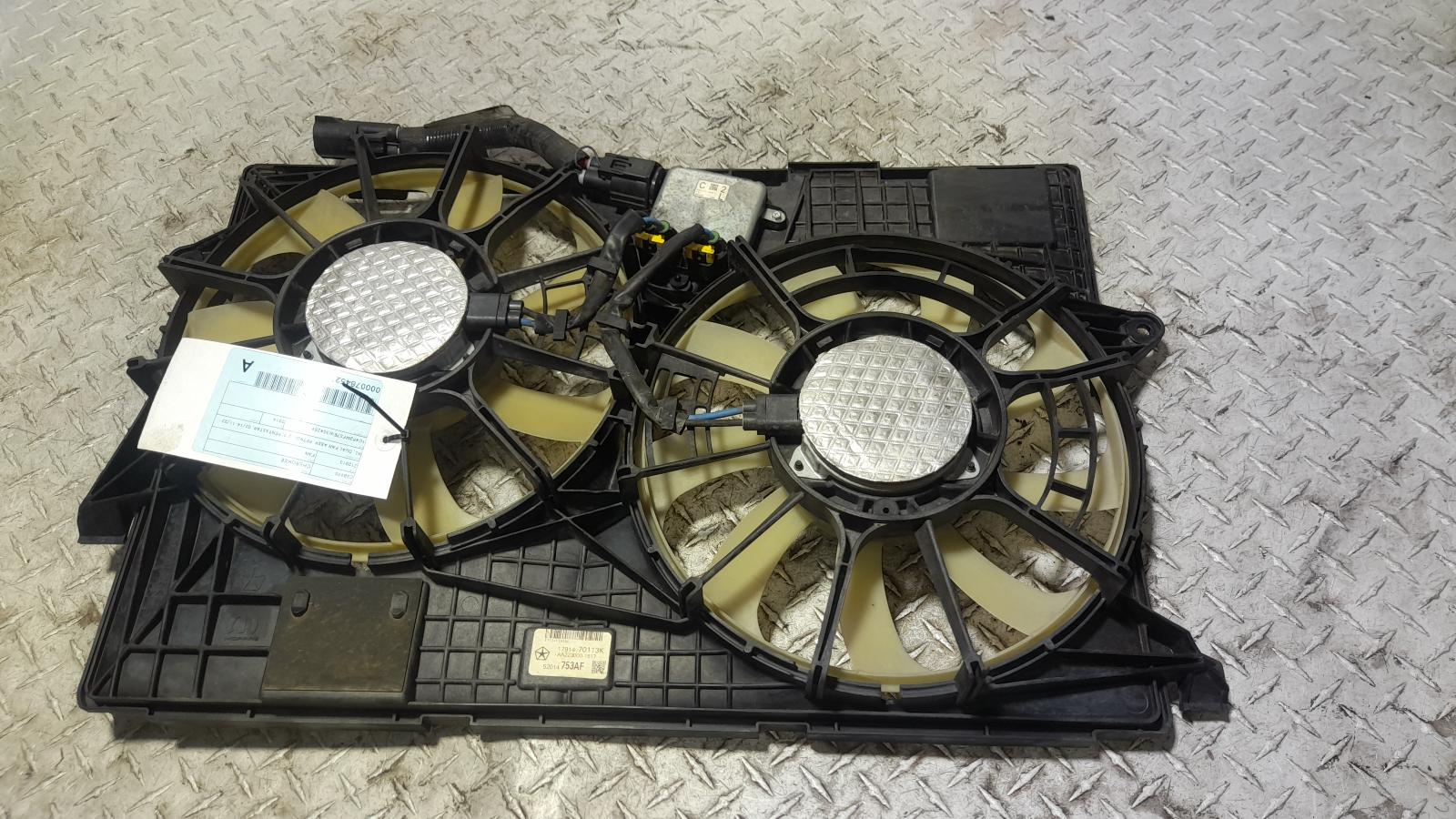 View Auto part Fan Jeep Cherokee 2014