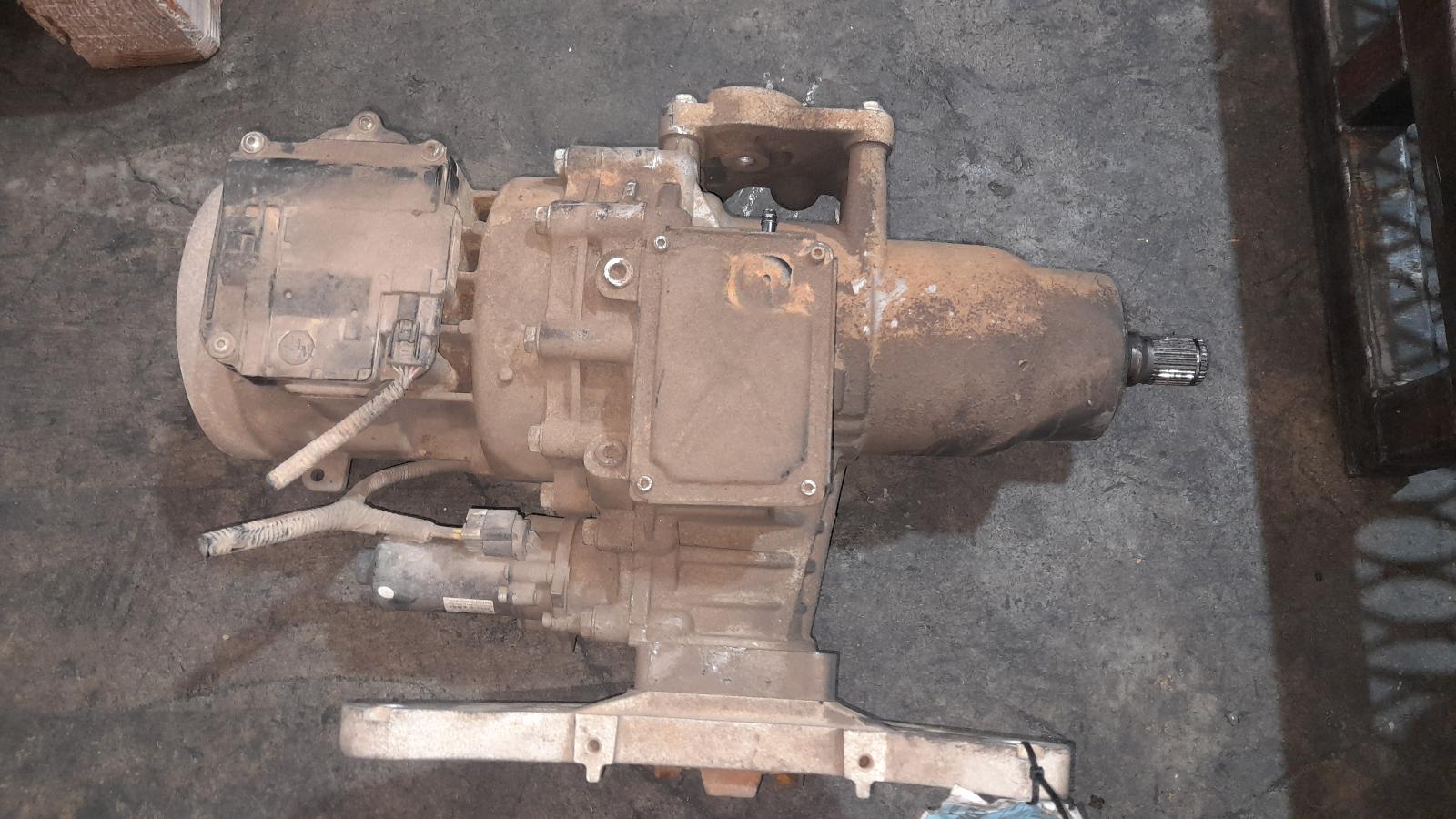 View Auto part Differential Centre Jeep Cherokee 2014