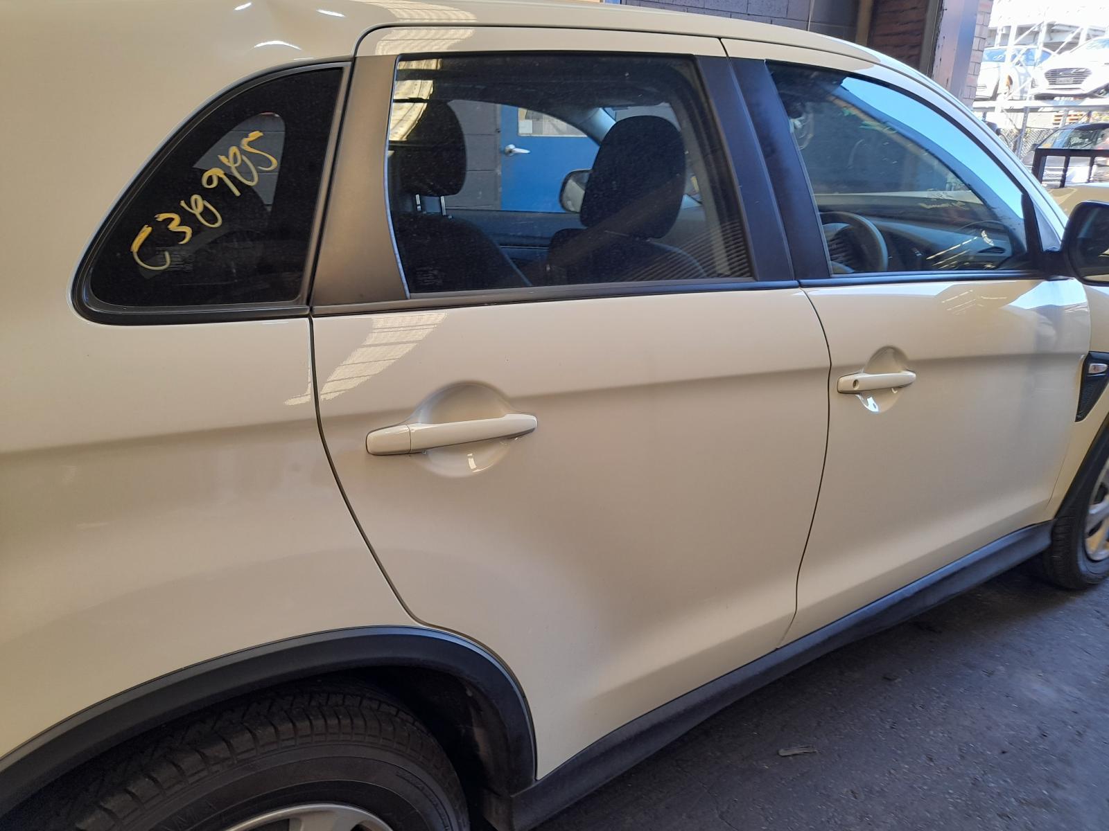 View Auto part Right Rear Door Sliding Mitsubishi Asx 2023