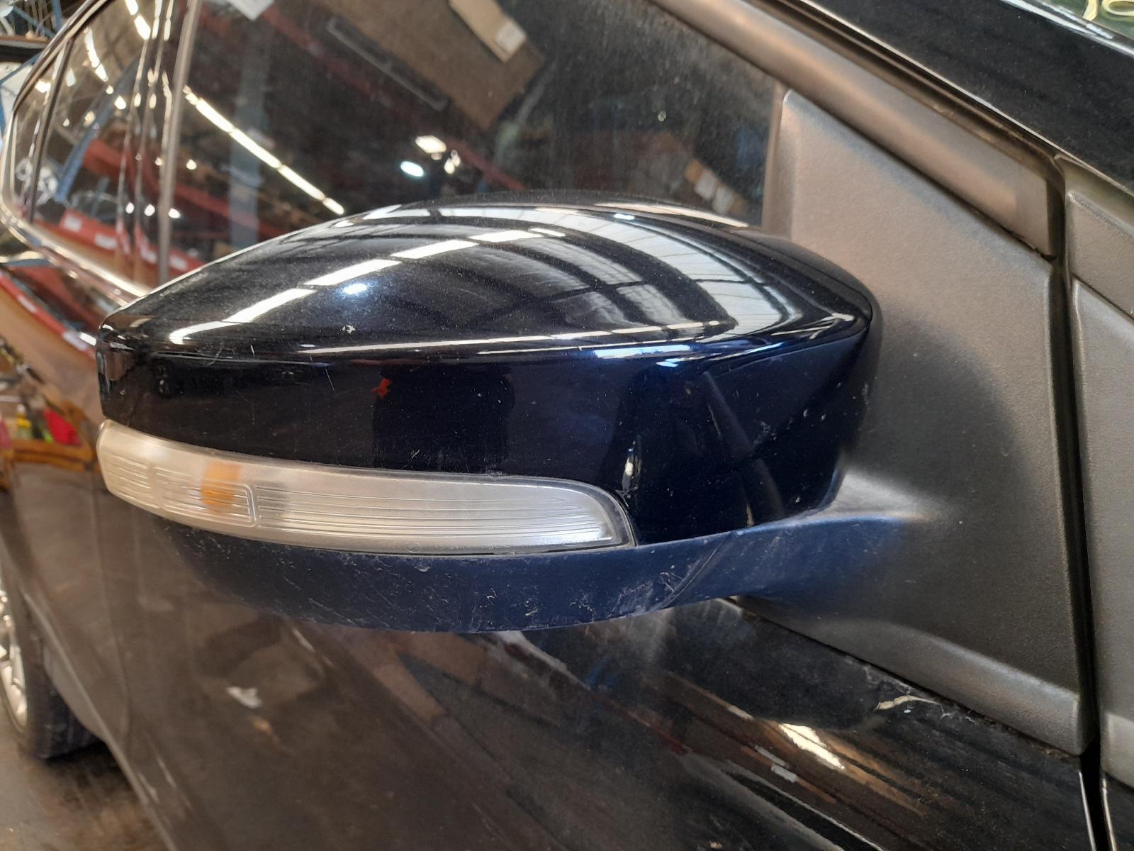View Auto part Right Door Mirror Ford Kuga 2015