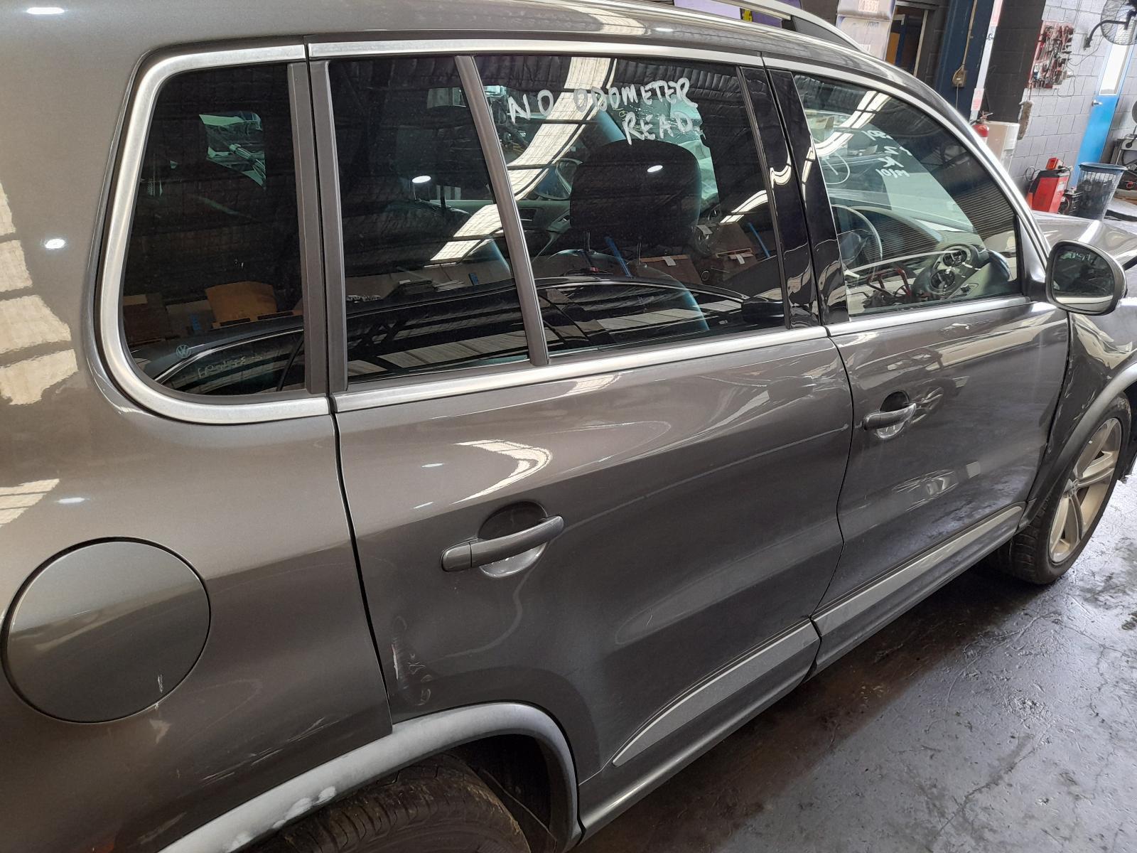 View Auto part Right Rear Door Window Volkswagen Tiguan 2014