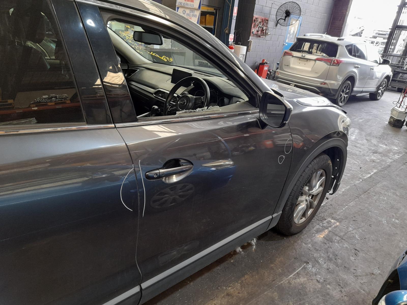 View Auto part Right Front Door Mazda Cx9 2019