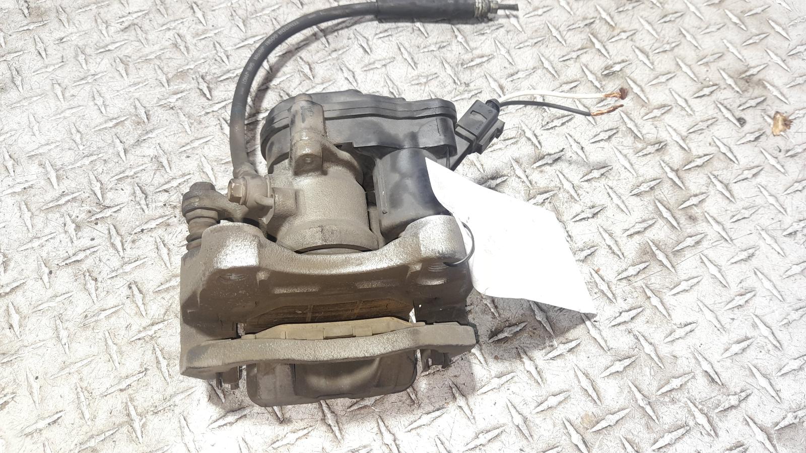 View Auto part Caliper Mazda Cx9 2019