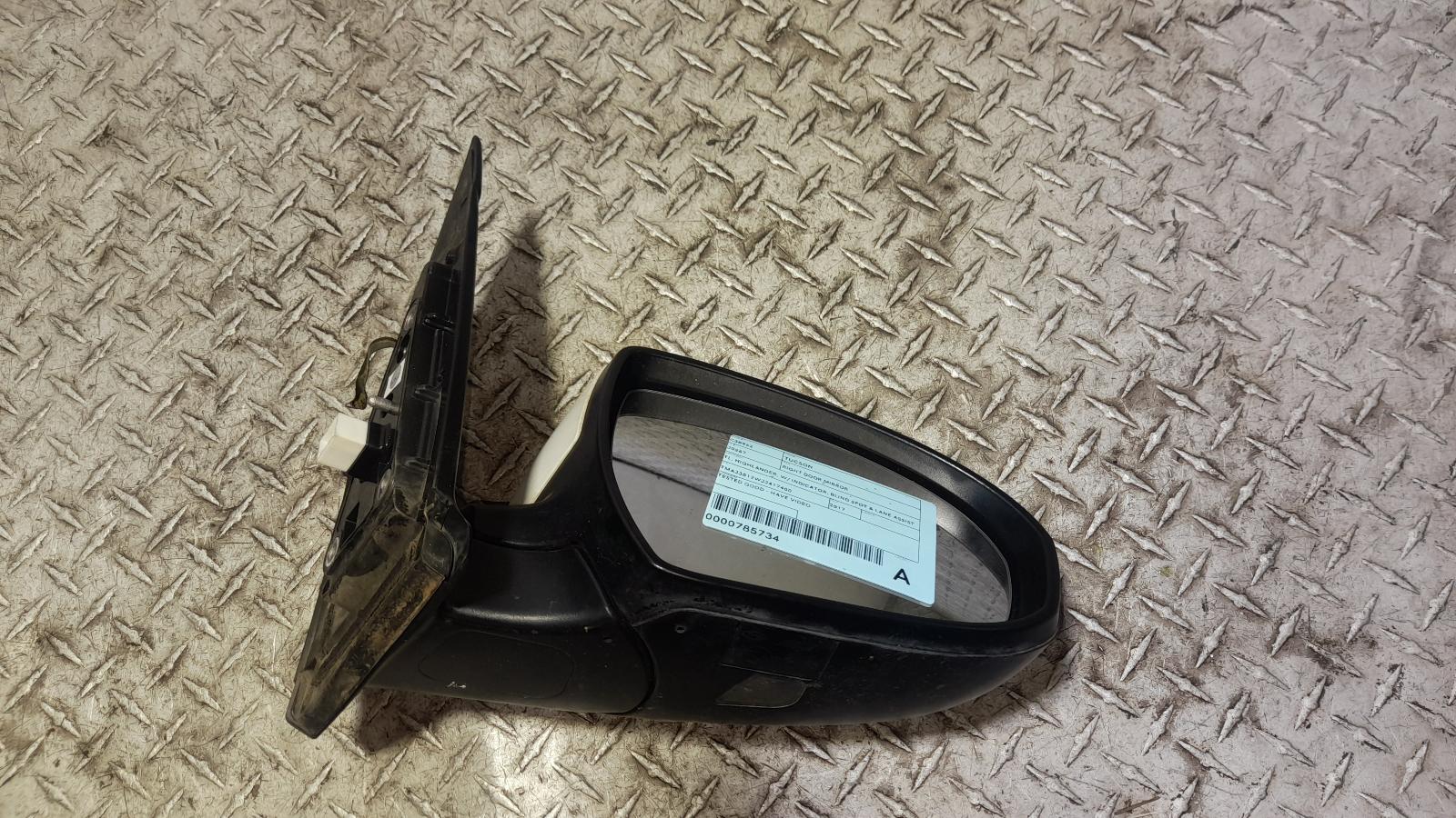 View Auto part Right Door Mirror Hyundai Tucson 2017